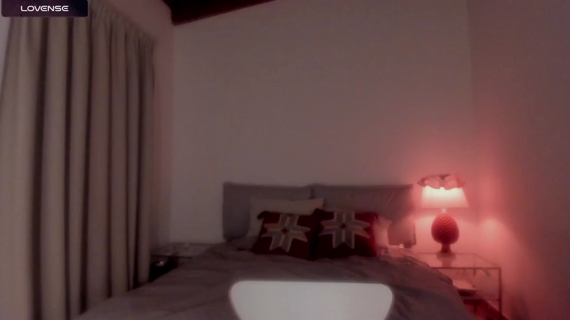 Gallery image thumbnail from wondertea's myfreecams stream on, 12/28/2024, 21:13 image 5 of 20