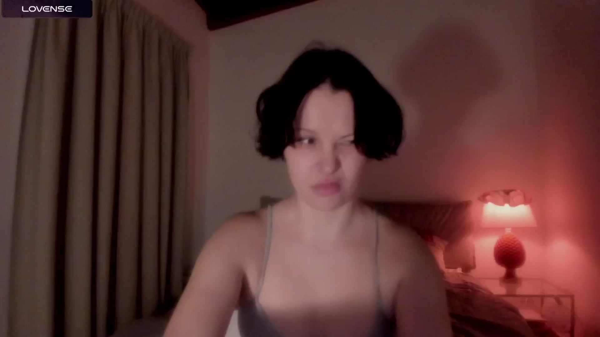 Gallery image thumbnail from wondertea's myfreecams stream on, 12/28/2024, 21:13 image 19 of 20