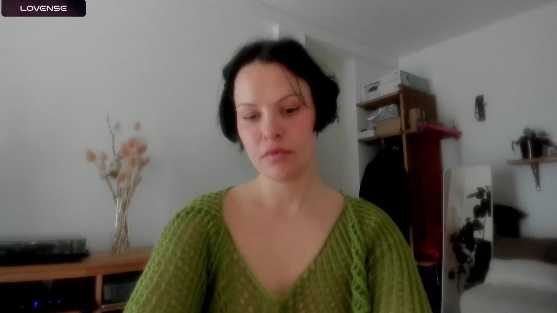 Gallery image thumbnail from wondertea's myfreecams stream on, 02/24/2025, 15:39 image 9 of 20