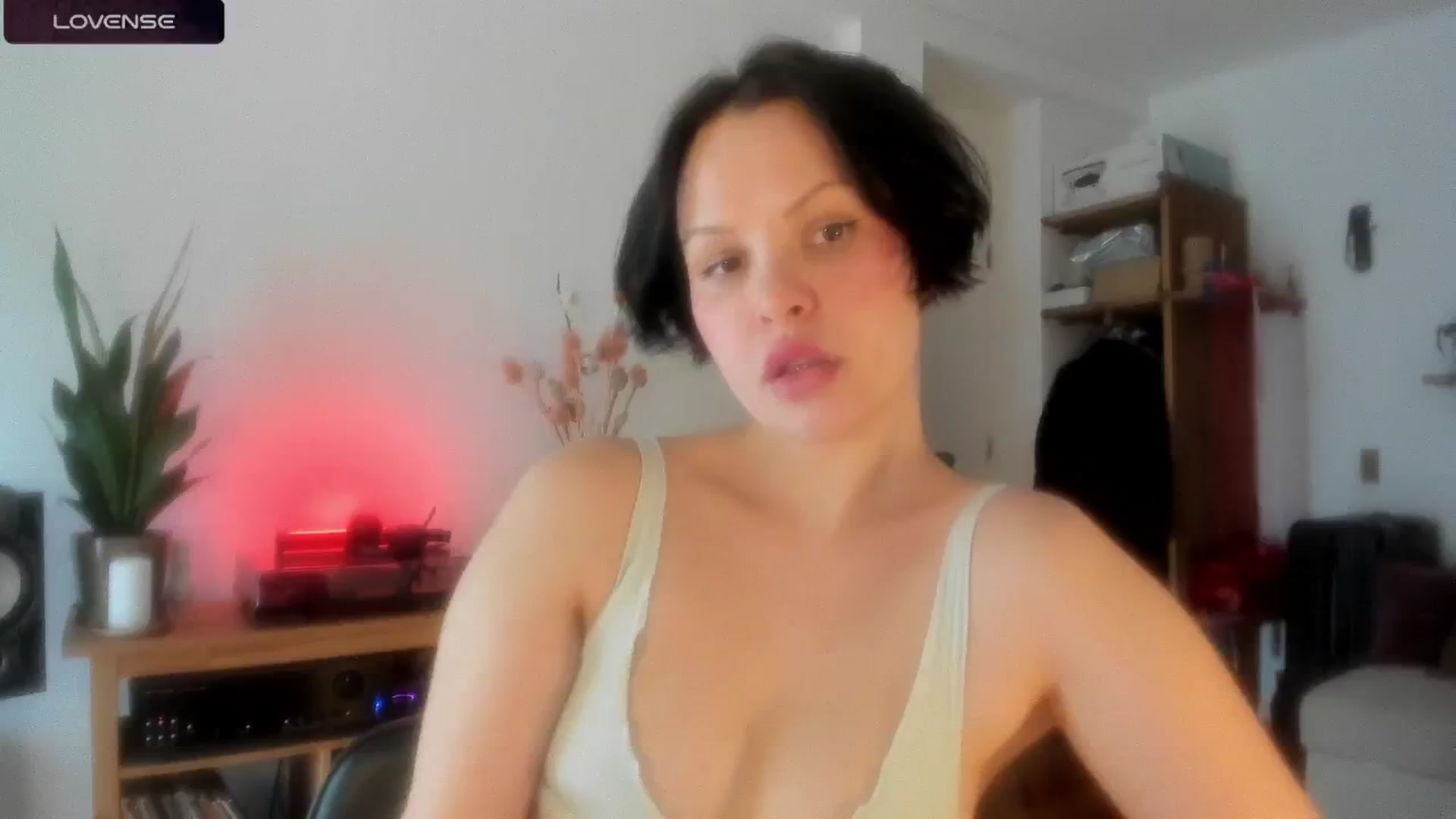 Gallery image thumbnail from wondertea's myfreecams stream on, 02/27/2025, 13:45 image 20 of 20