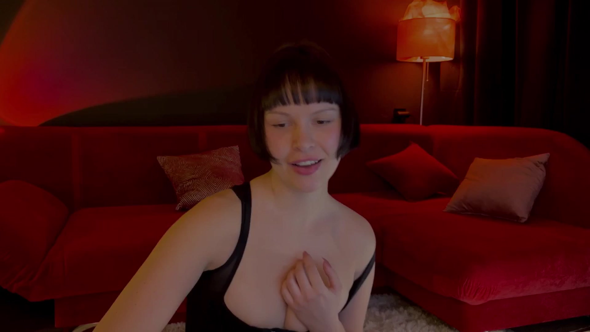Gallery image thumbnail from wondertea's myfreecams stream on, 02/10/2026, 19:50 image 10 of 20