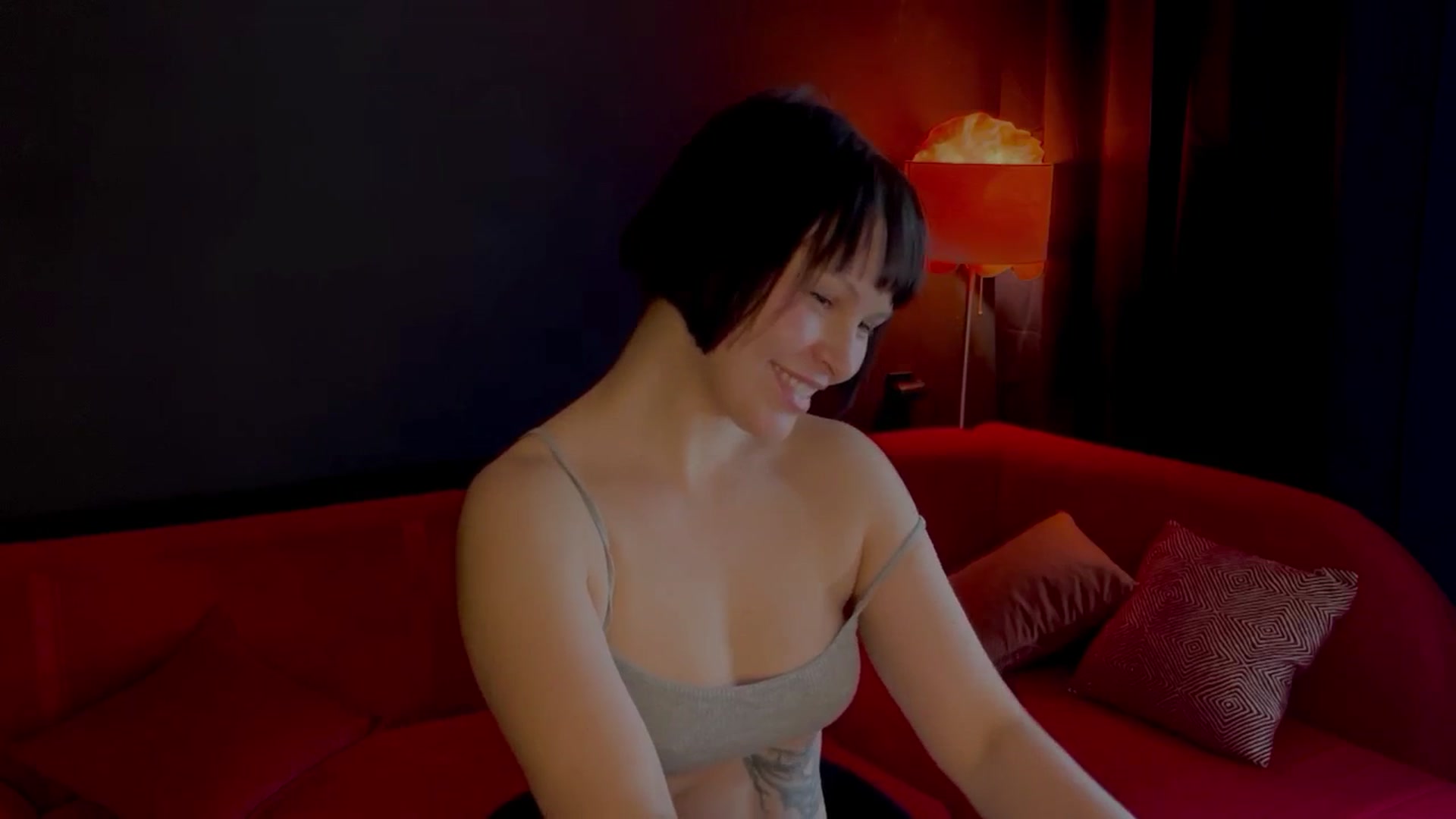 Gallery image thumbnail from wondertea's myfreecams stream on, 02/17/2026, 12:56 image 15 of 20