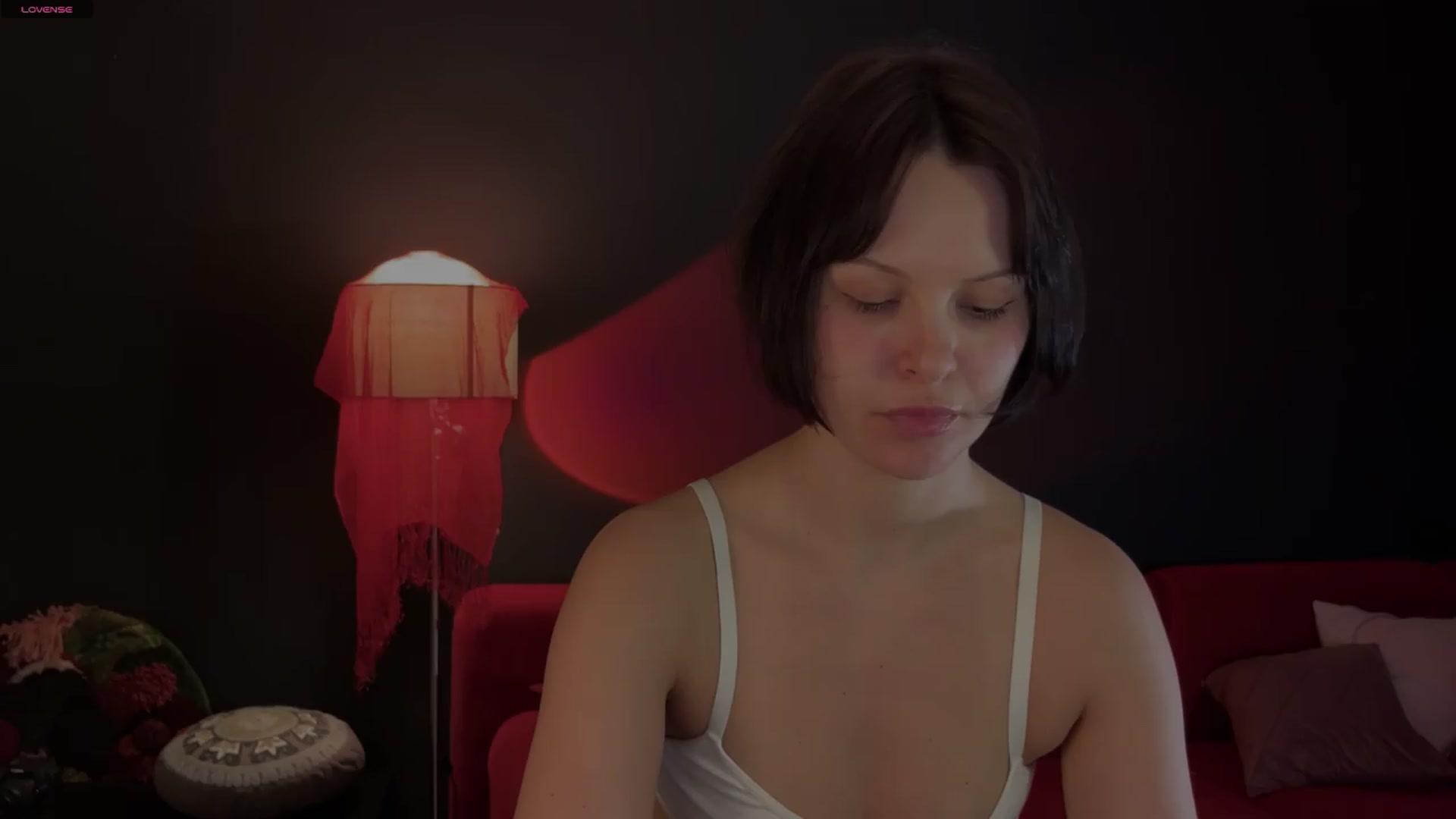 Gallery image thumbnail from wondertea's myfreecams stream on, 05/11/2026, 16:49 image 18 of 20