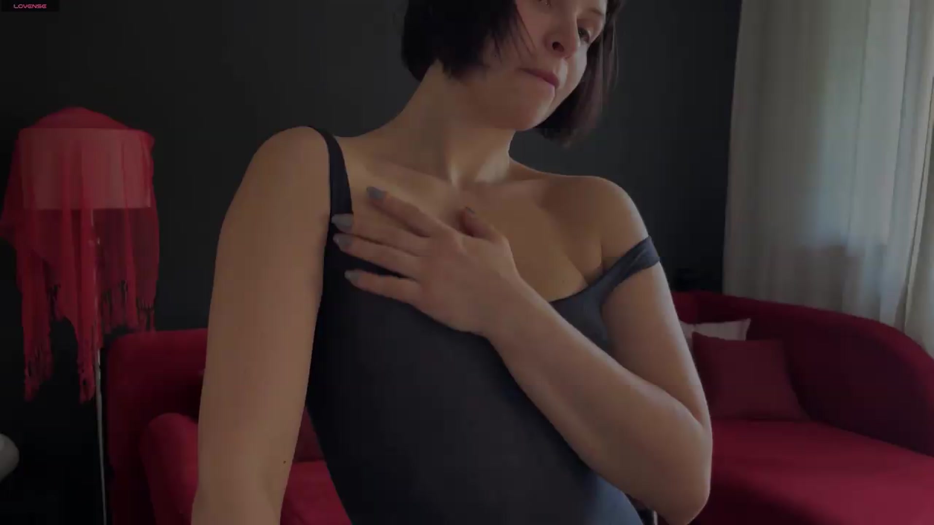 Gallery image thumbnail from wondertea's myfreecams stream on, 05/16/2026, 10:36 image 14 of 20