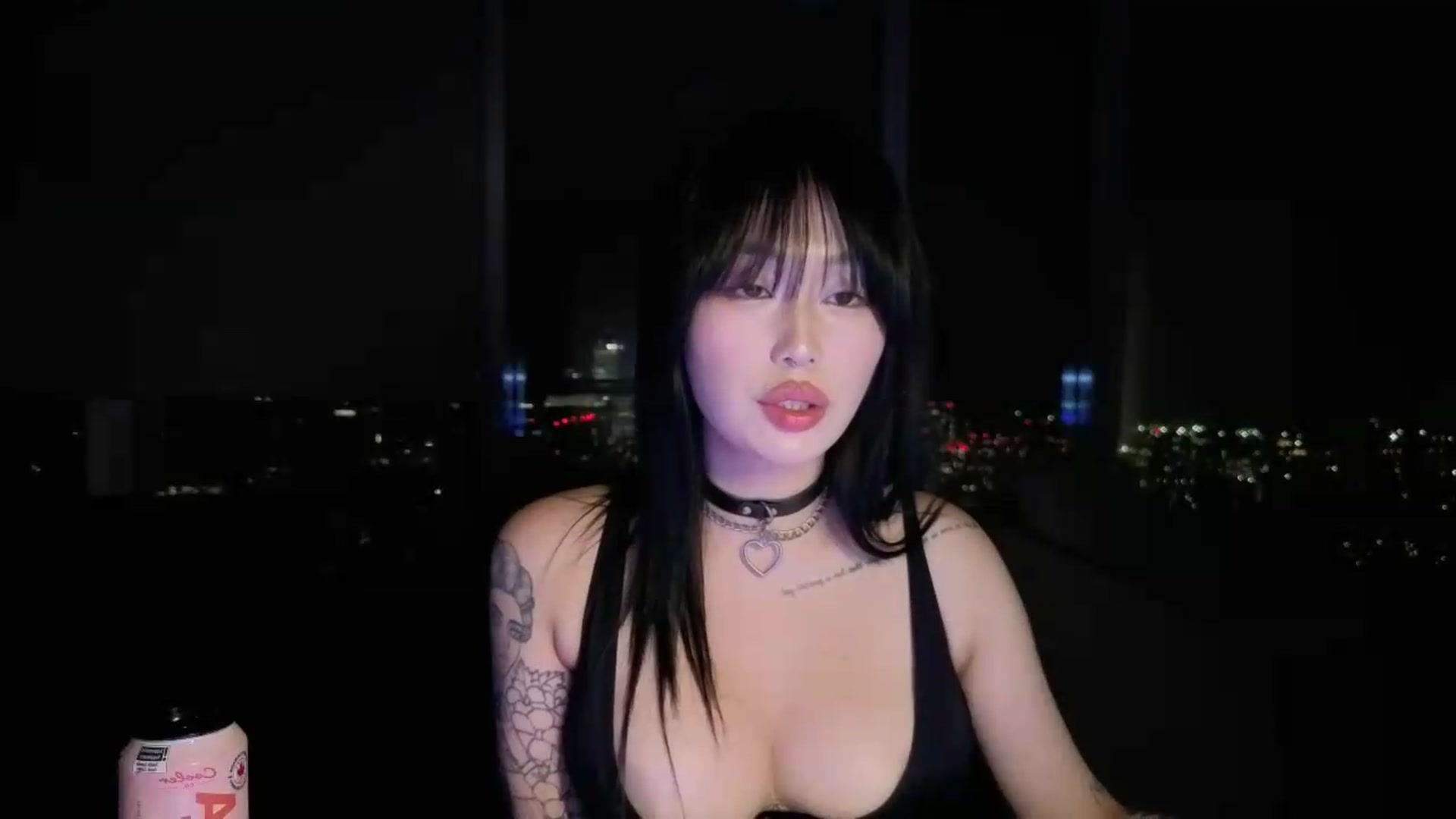 Gallery image thumbnail from worshipcarrie's myfreecams stream on, 07/21/2026, 03:23 image 18 of 20