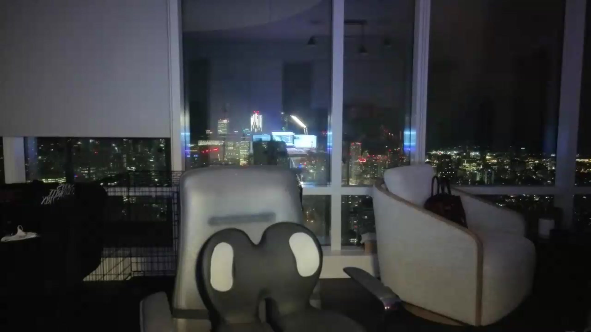 Gallery image thumbnail from worshipcarrie's myfreecams stream on, 07/23/2026, 08:17 image 13 of 20