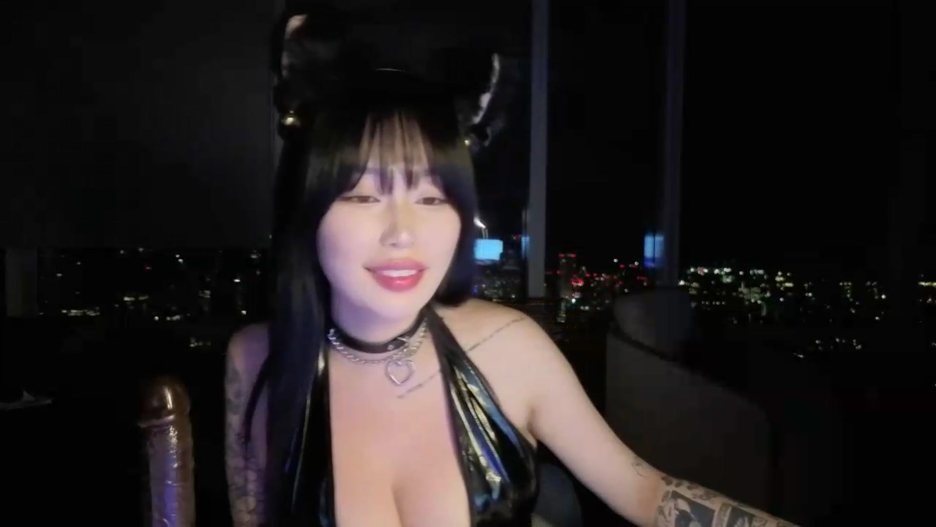 Gallery image thumbnail from worshipcarrie's myfreecams stream on, 07/24/2026, 09:14 image 7 of 20