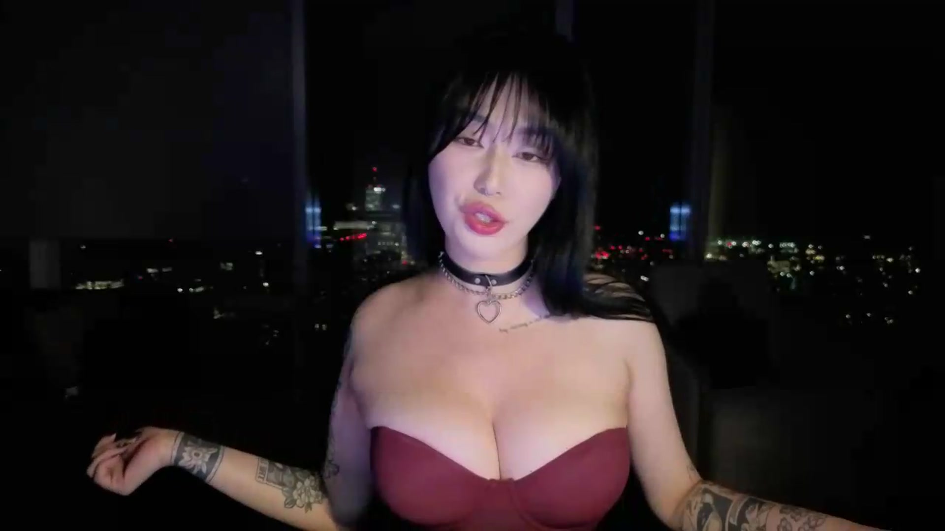 Gallery image thumbnail from worshipcarrie's myfreecams stream on, 07/27/2026, 07:31 image 13 of 20
