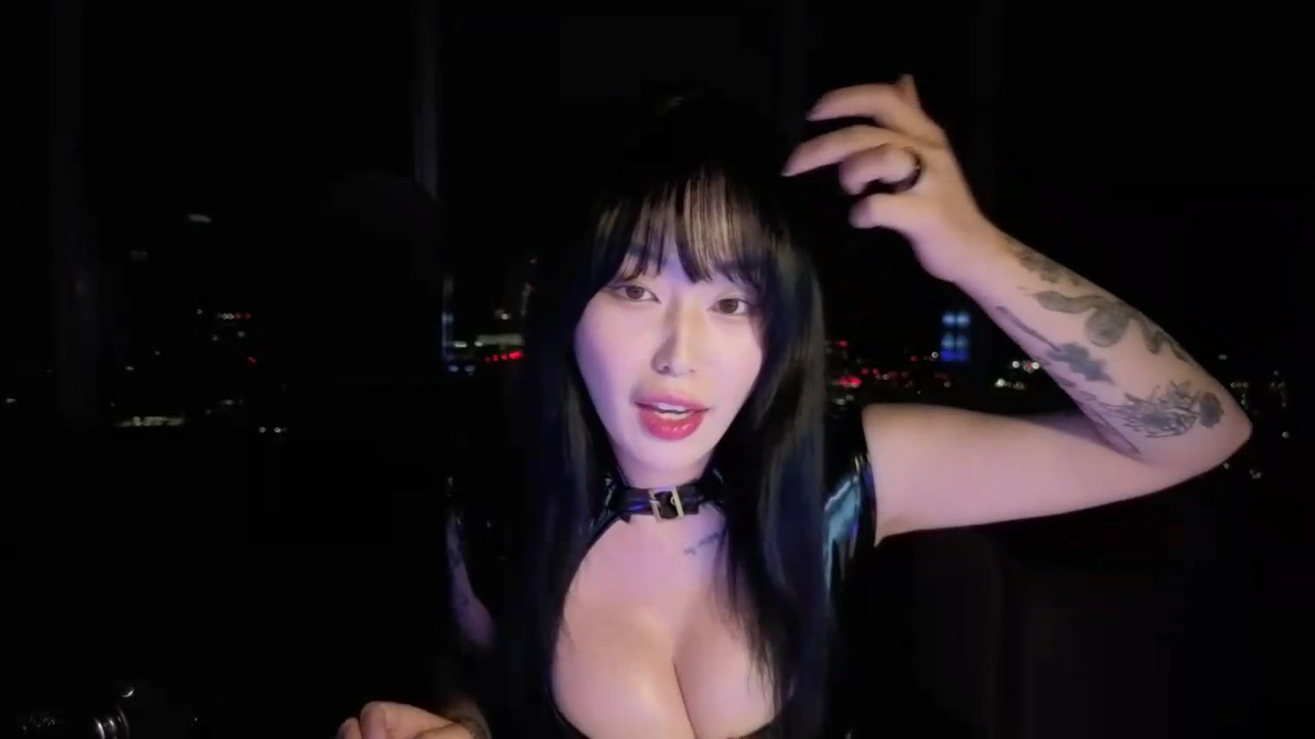 Gallery image thumbnail from worshipcarrie's myfreecams stream on, 07/29/2026, 08:12 image 2 of 20