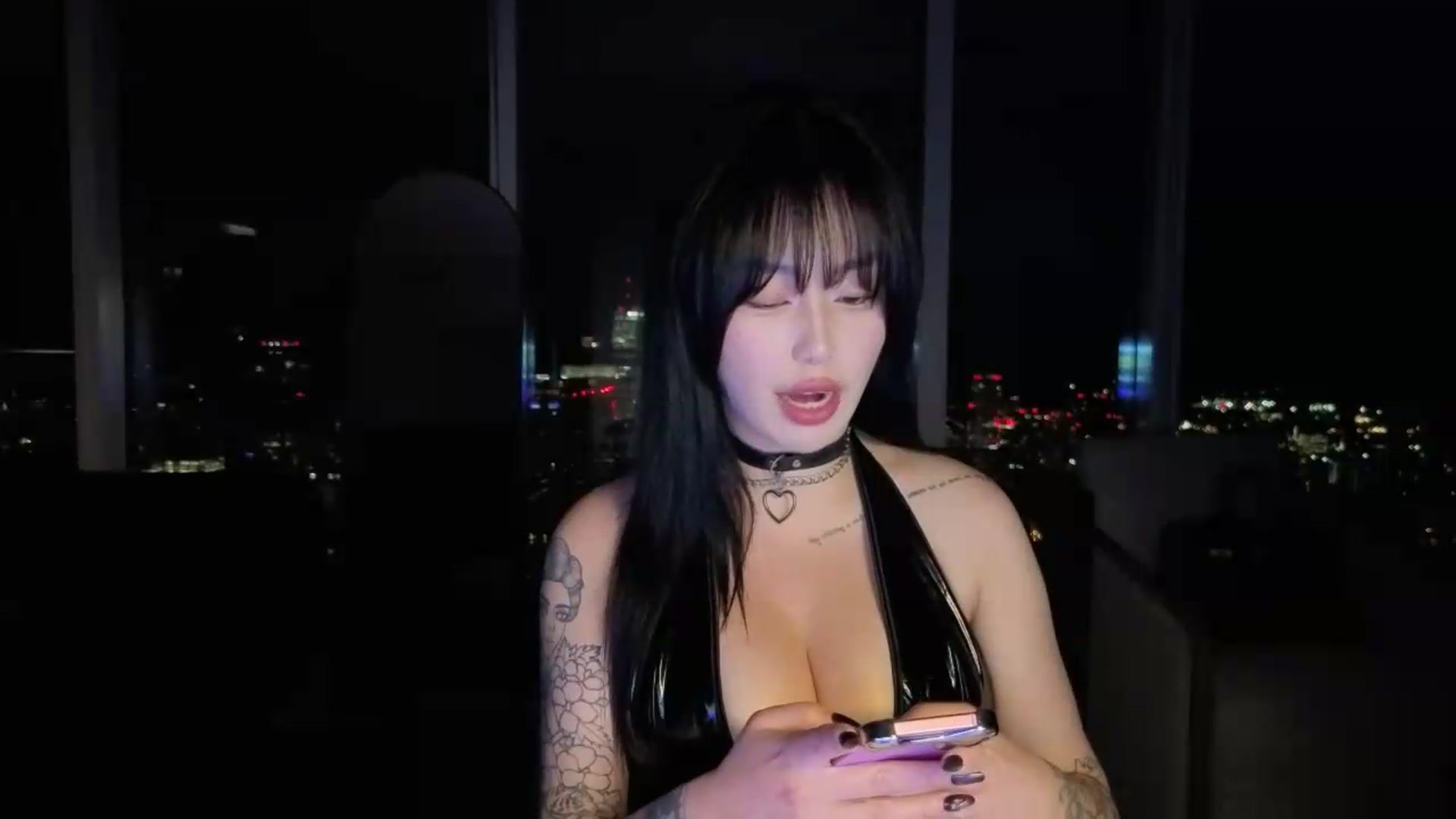 Gallery image thumbnail from worshipcarrie's myfreecams stream on, 07/30/2026, 07:23 image 12 of 20