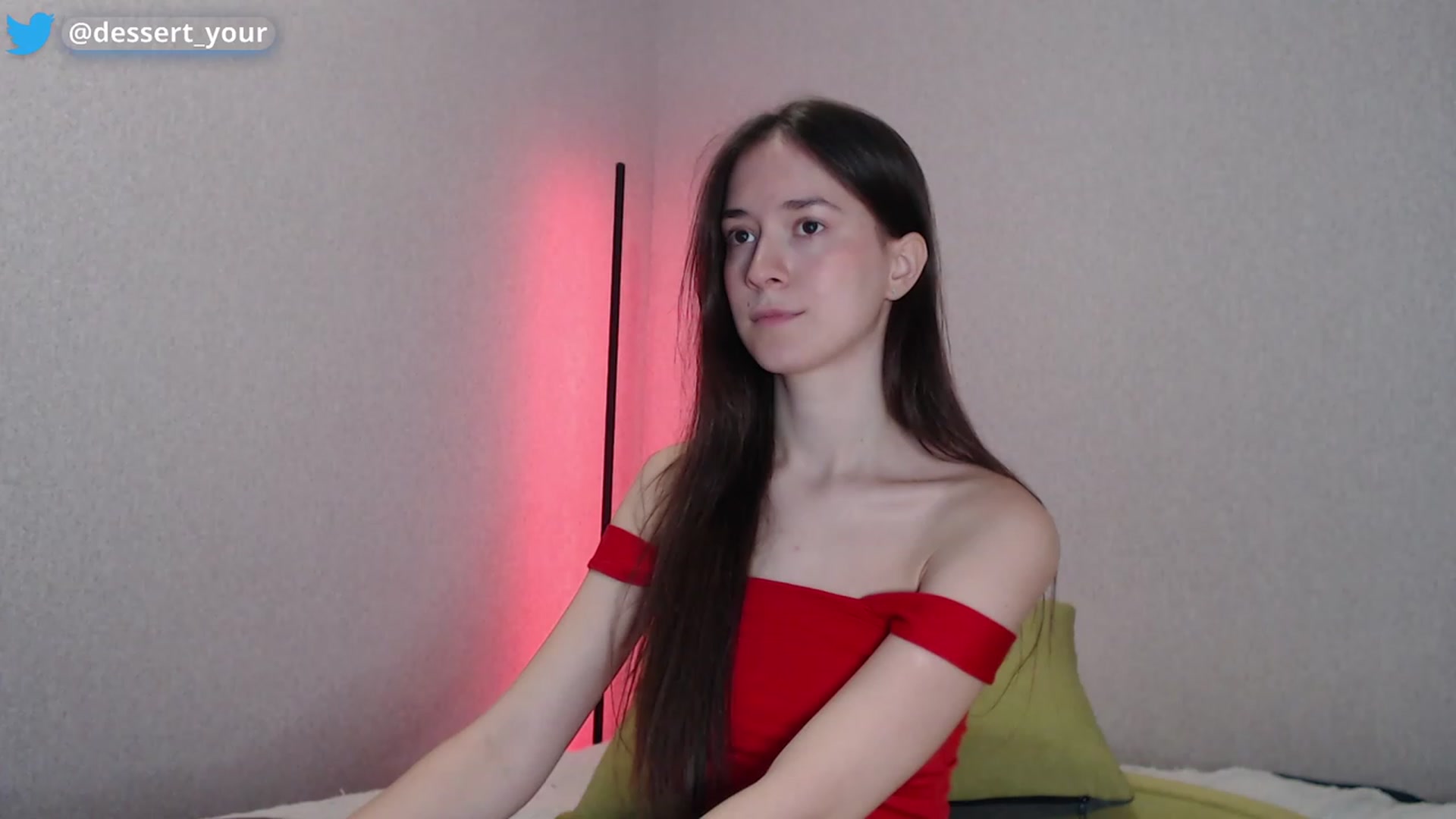 Gallery image thumbnail from wow_kellyyy's myfreecams stream on, 12/27/2022, 13:55 image 4 of 20
