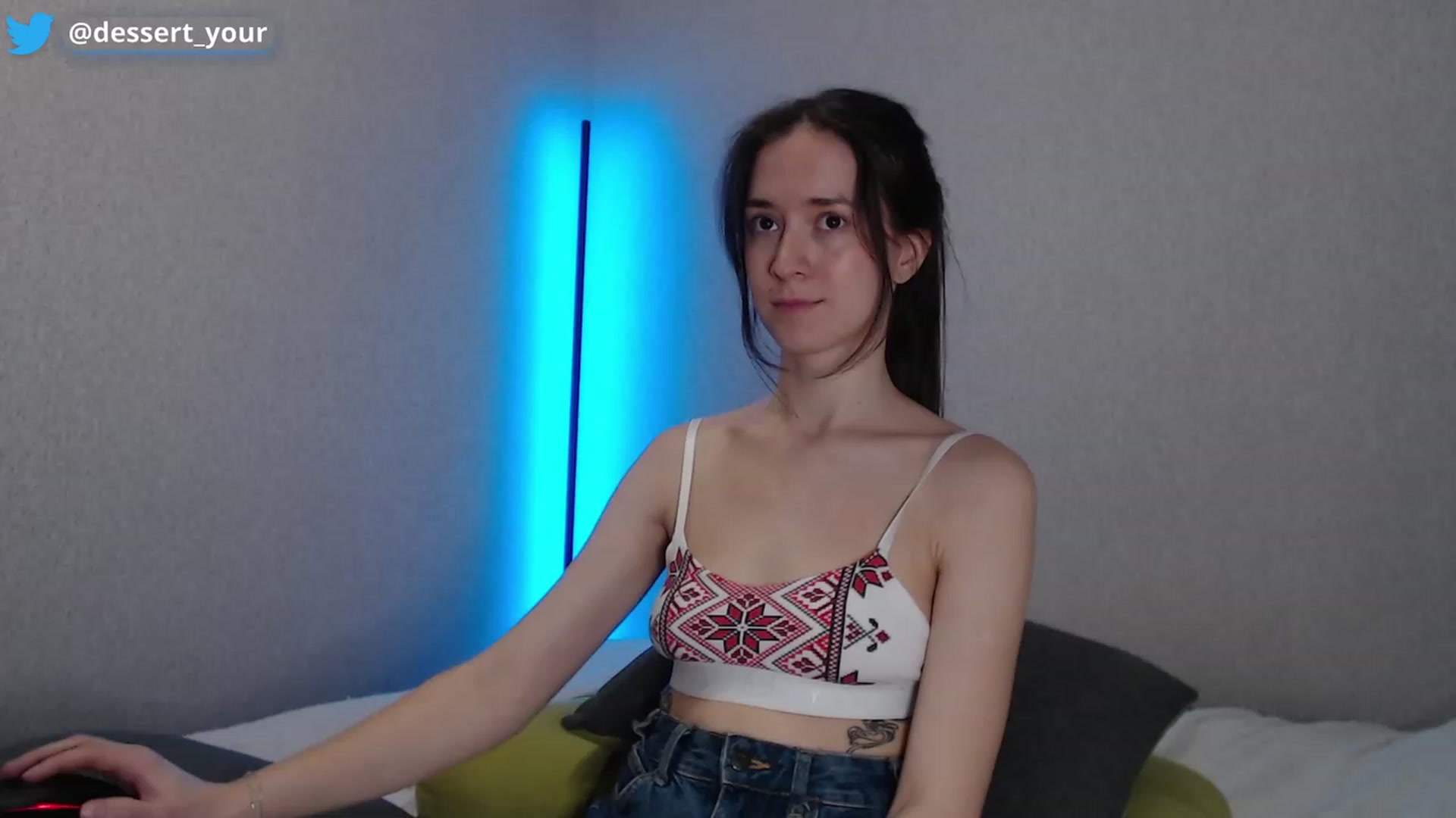 Gallery image thumbnail from wow_kellyyy's myfreecams stream on, 01/03/2023, 17:05 image 18 of 20