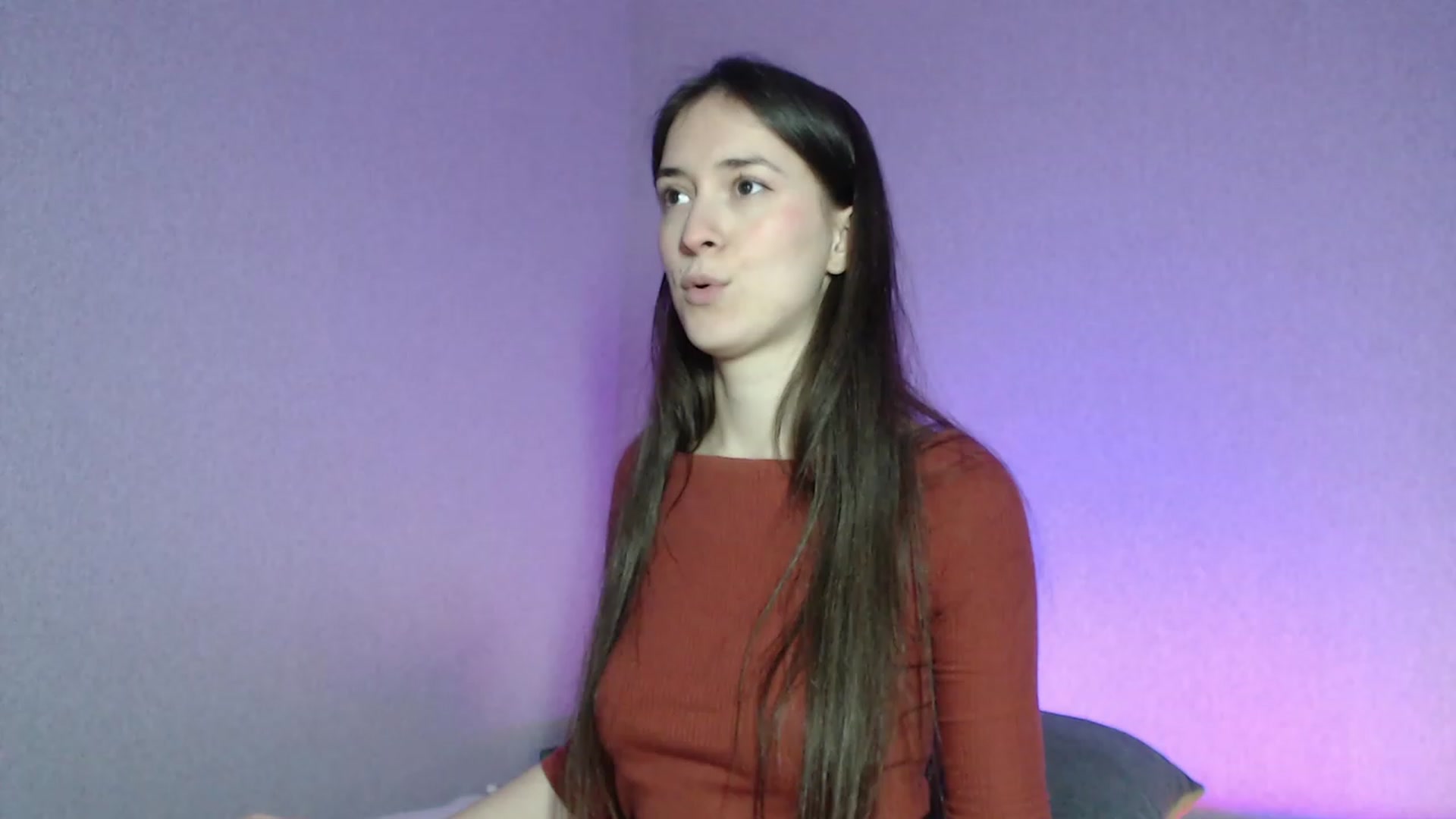 Gallery image thumbnail from wow_kellyyy's myfreecams stream on, 02/20/2023, 16:50 image 5 of 20
