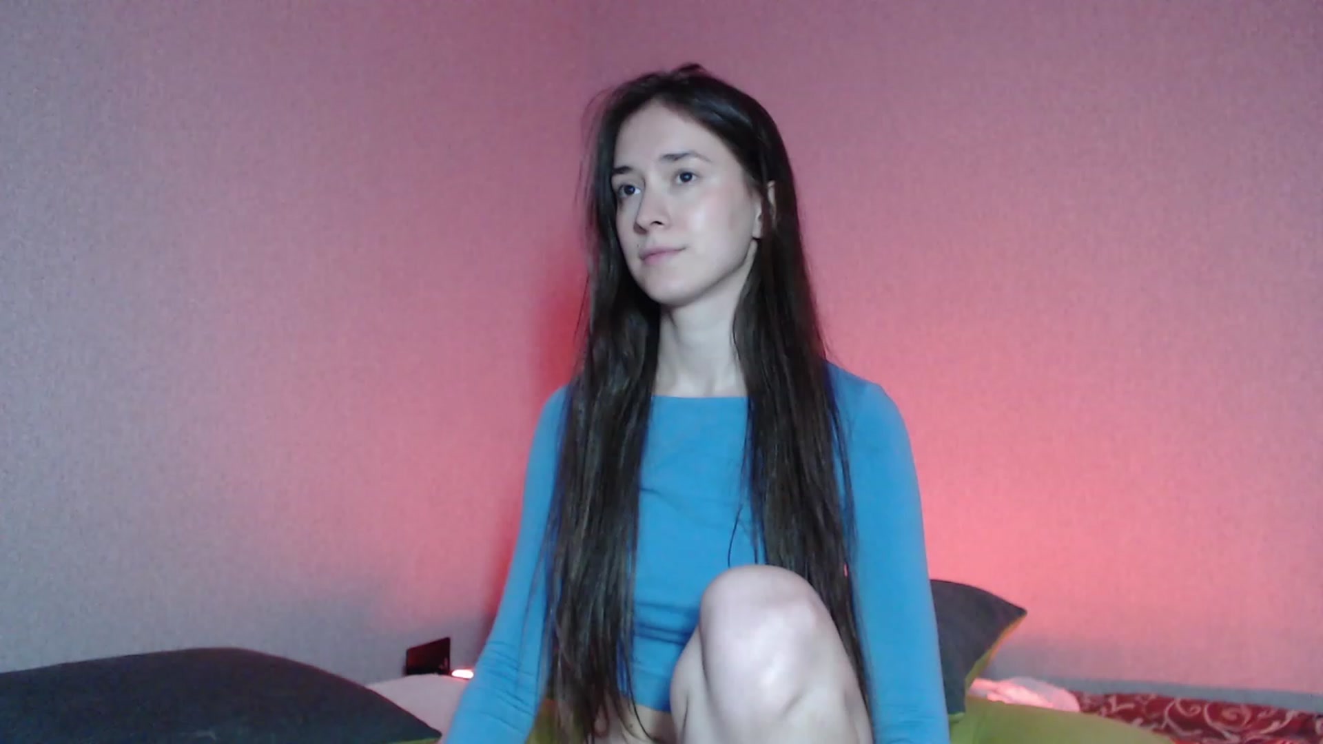 Gallery image thumbnail from wow_kellyyy's myfreecams stream on, 05/01/2023, 18:57 image 13 of 20