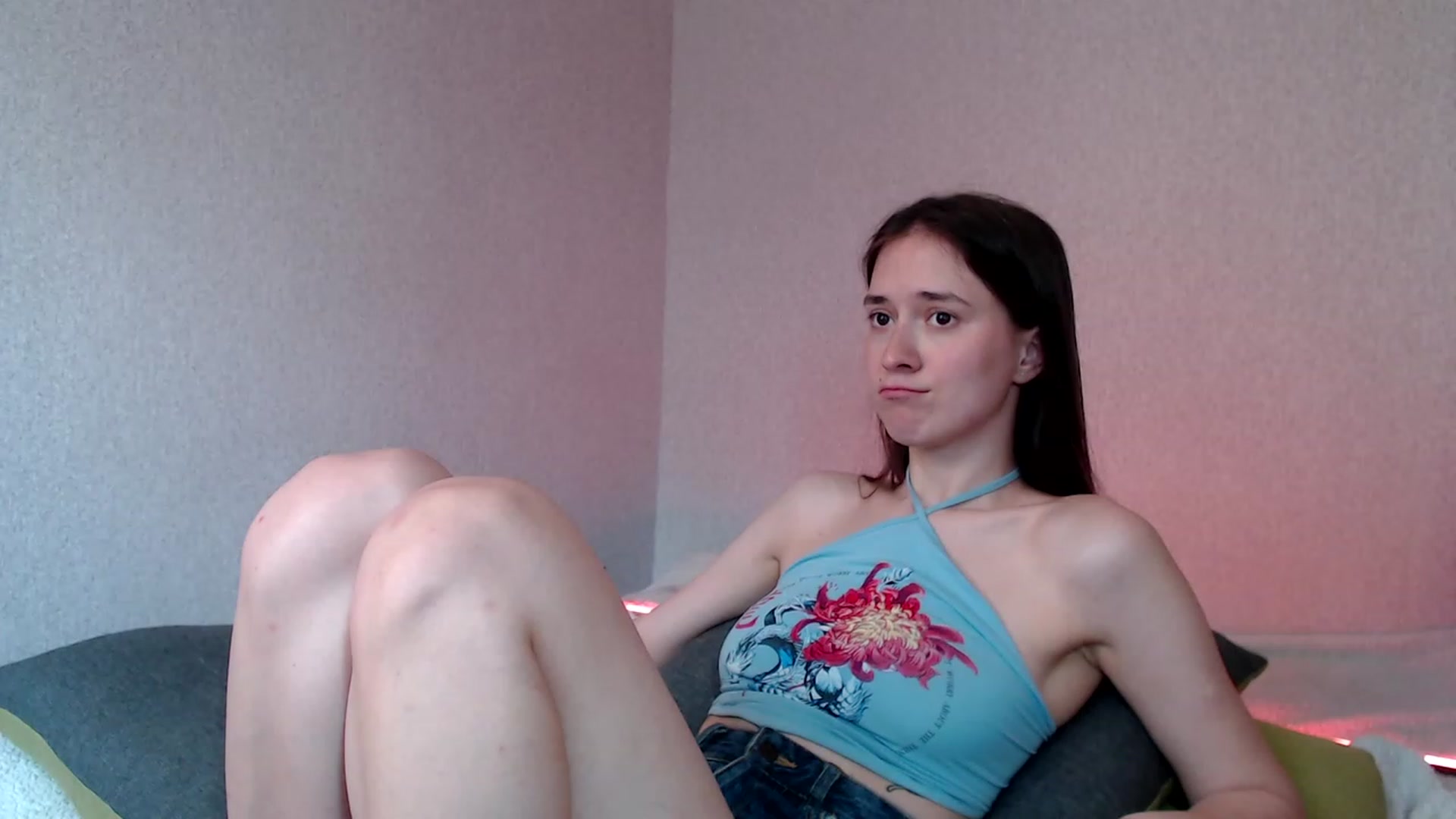 Gallery image thumbnail from wow_kellyyy's myfreecams stream on, 06/17/2023, 16:52 image 19 of 20