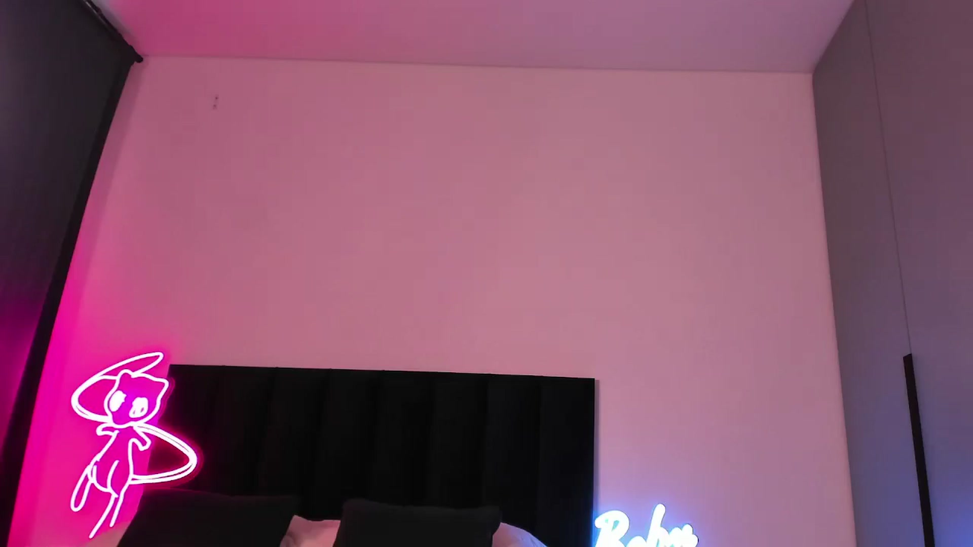Gallery image thumbnail from wow_lovie's myfreecams stream on, 02/17/2025, 06:48 image 20 of 20