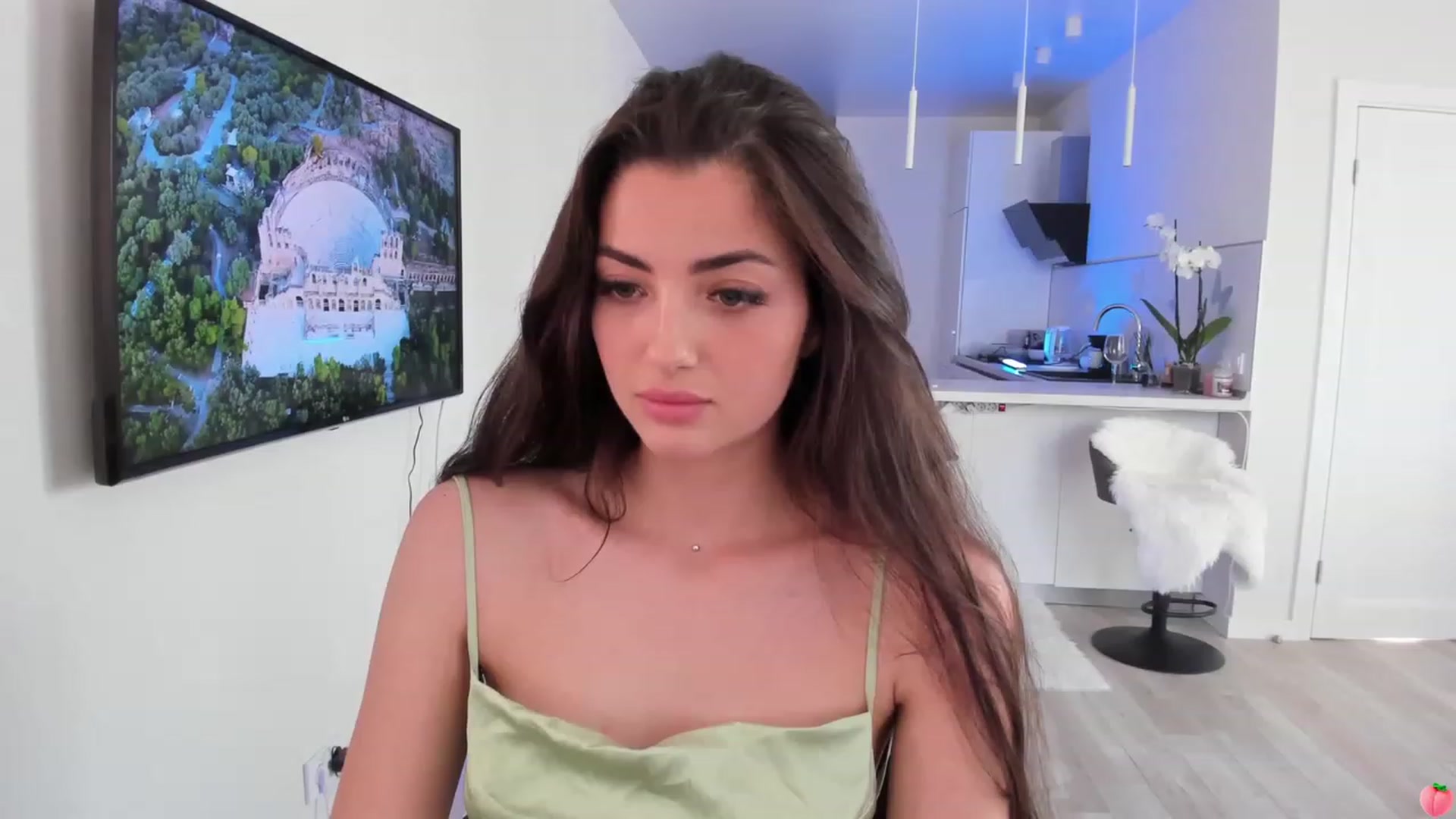 Gallery image thumbnail from wow_peach's myfreecams stream on, 06/18/2023, 14:35 image 3 of 20