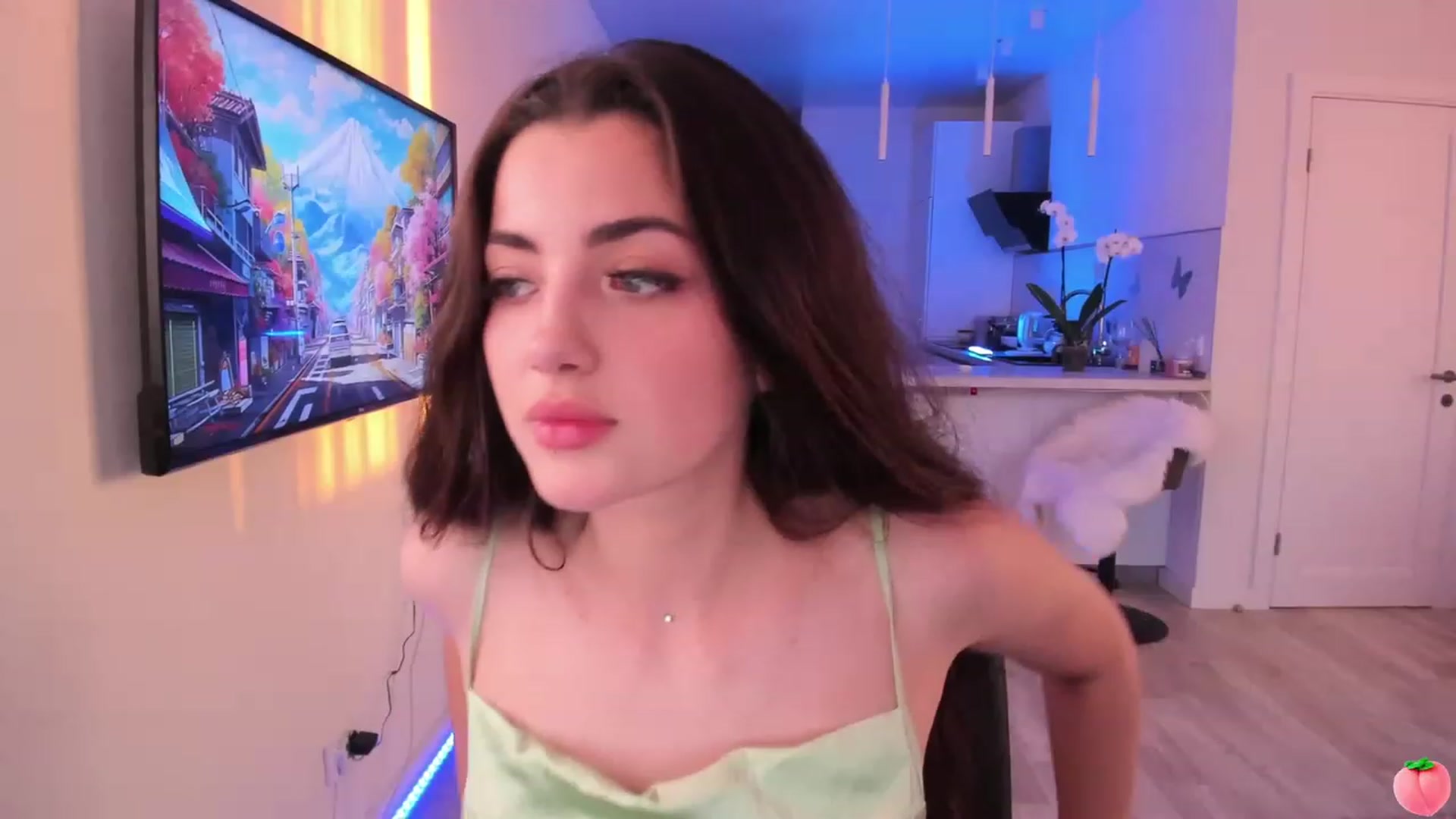 Gallery image thumbnail from wow_peach's myfreecams stream on, 06/18/2023, 17:21 image 18 of 20