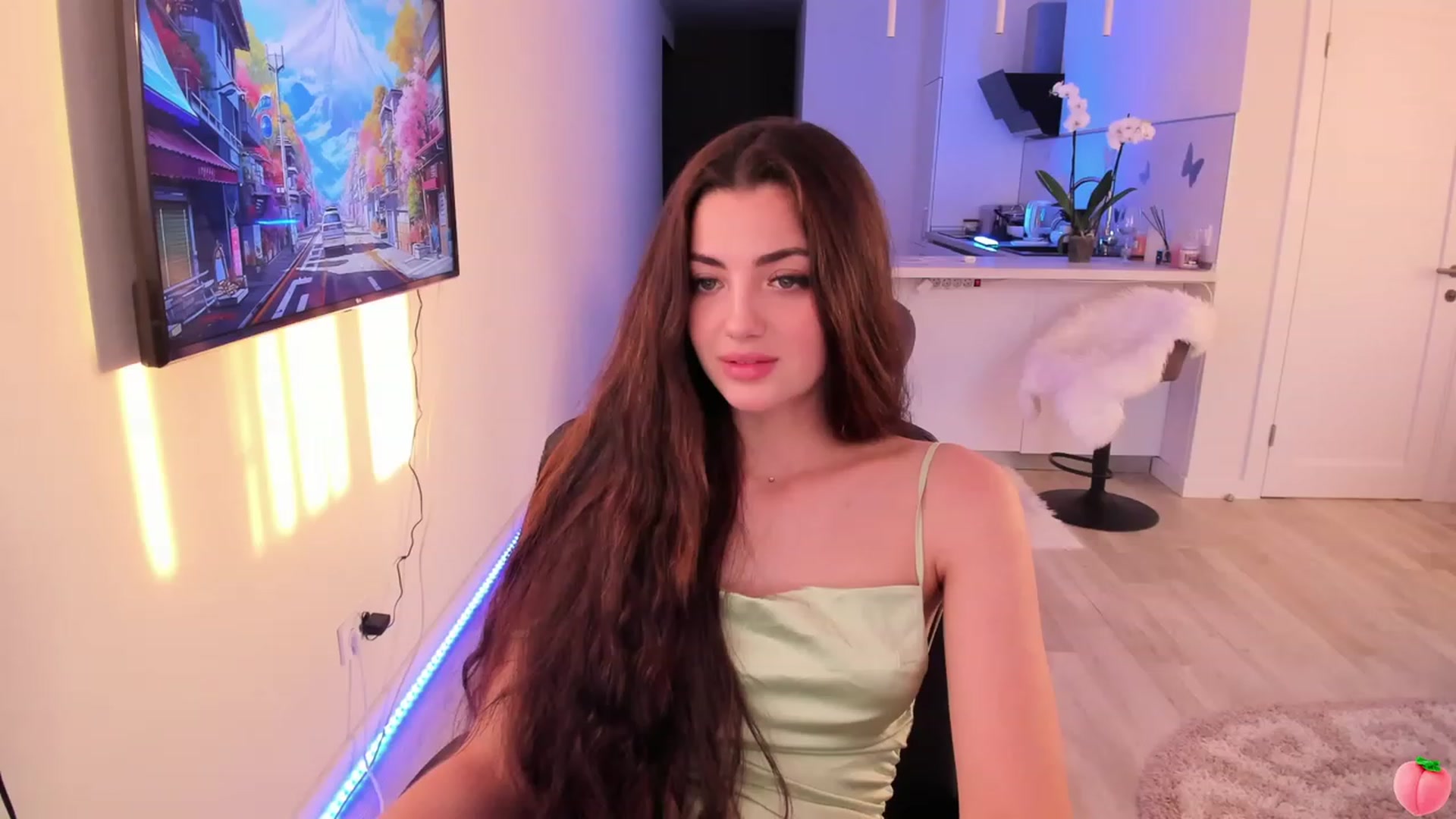 Gallery image thumbnail from wow_peach's myfreecams stream on, 06/18/2023, 17:21 image 8 of 20