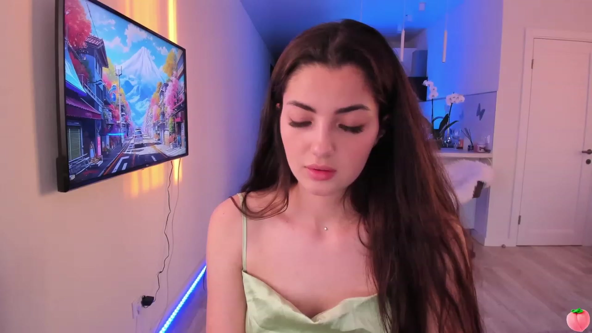 Gallery image thumbnail from wow_peach's myfreecams stream on, 06/18/2023, 17:21 image 19 of 20