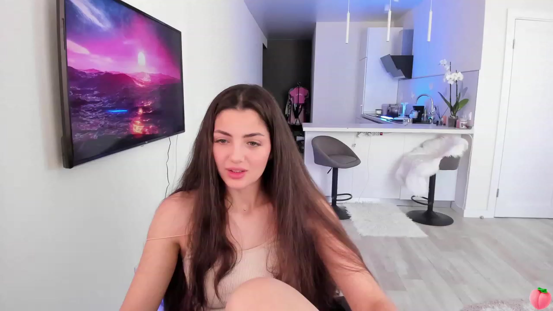 Gallery image thumbnail from wow_peach's myfreecams stream on, 06/19/2023, 08:37 image 19 of 20
