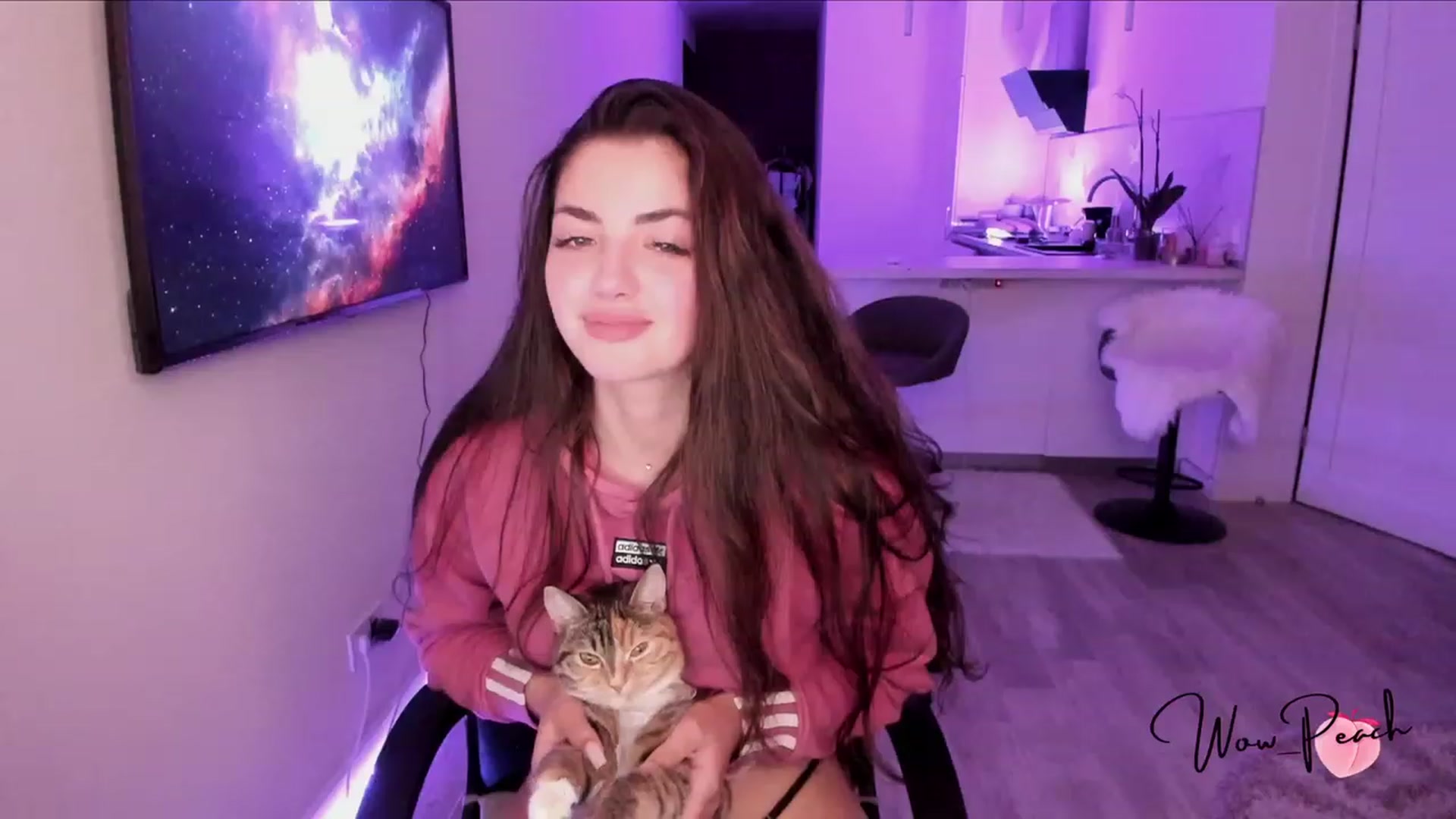 Gallery image thumbnail from wow_peach's myfreecams stream on, 07/14/2023, 21:26 image 14 of 20