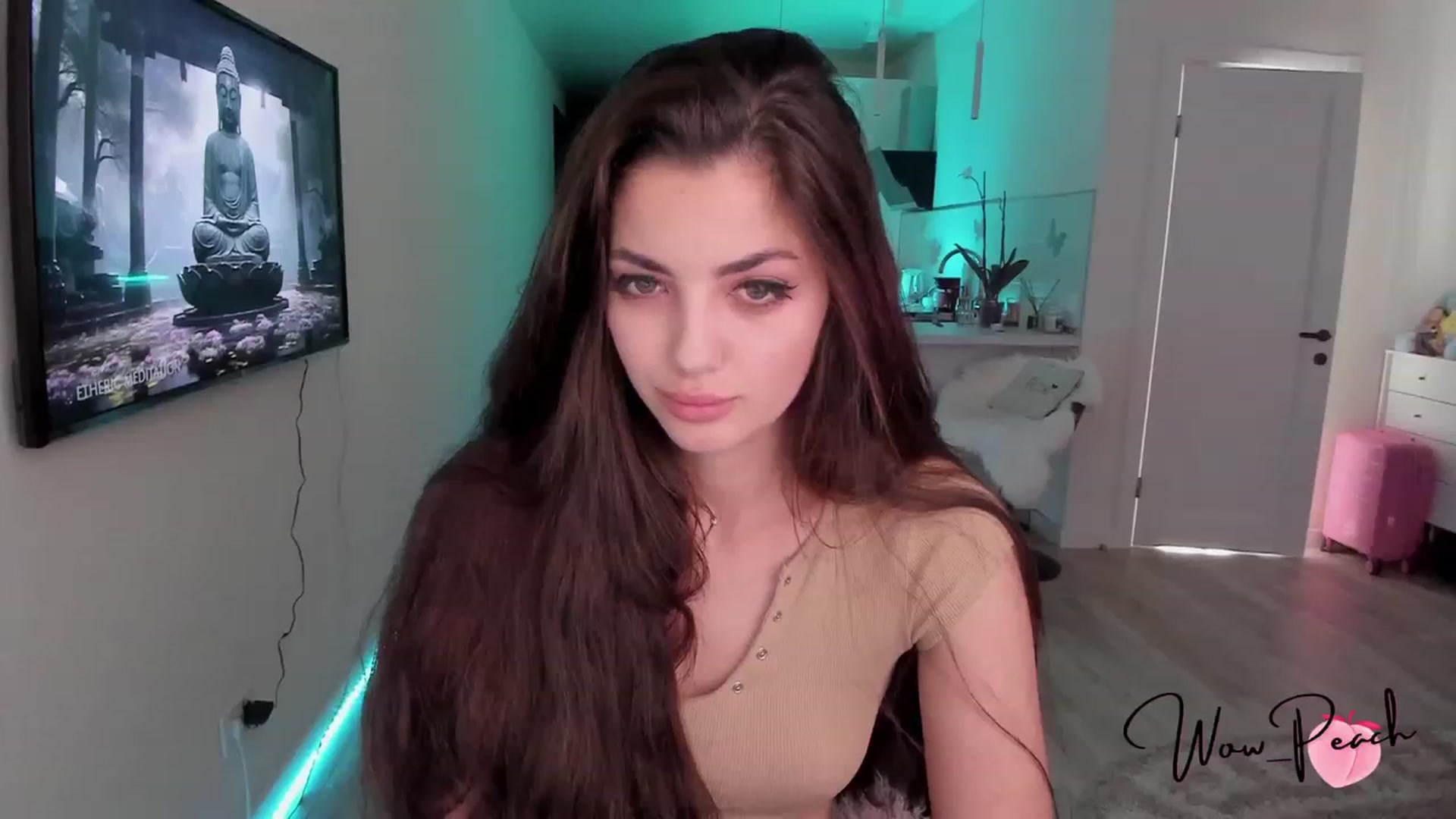 Gallery image thumbnail from wow_peach's myfreecams stream on, 07/16/2023, 15:12 image 2 of 20