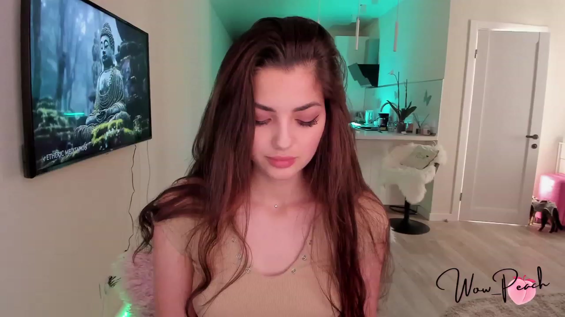 Gallery image thumbnail from wow_peach's myfreecams stream on, 07/16/2023, 15:40 image 17 of 20