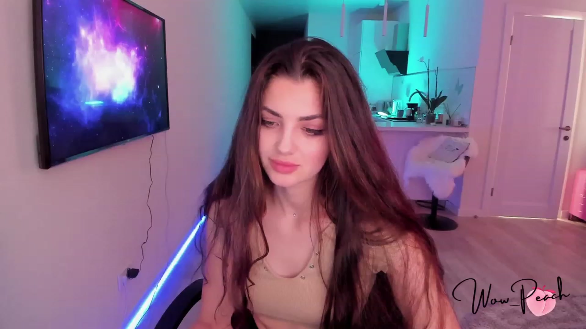 Gallery image thumbnail from wow_peach's myfreecams stream on, 07/16/2023, 16:59 image 6 of 20