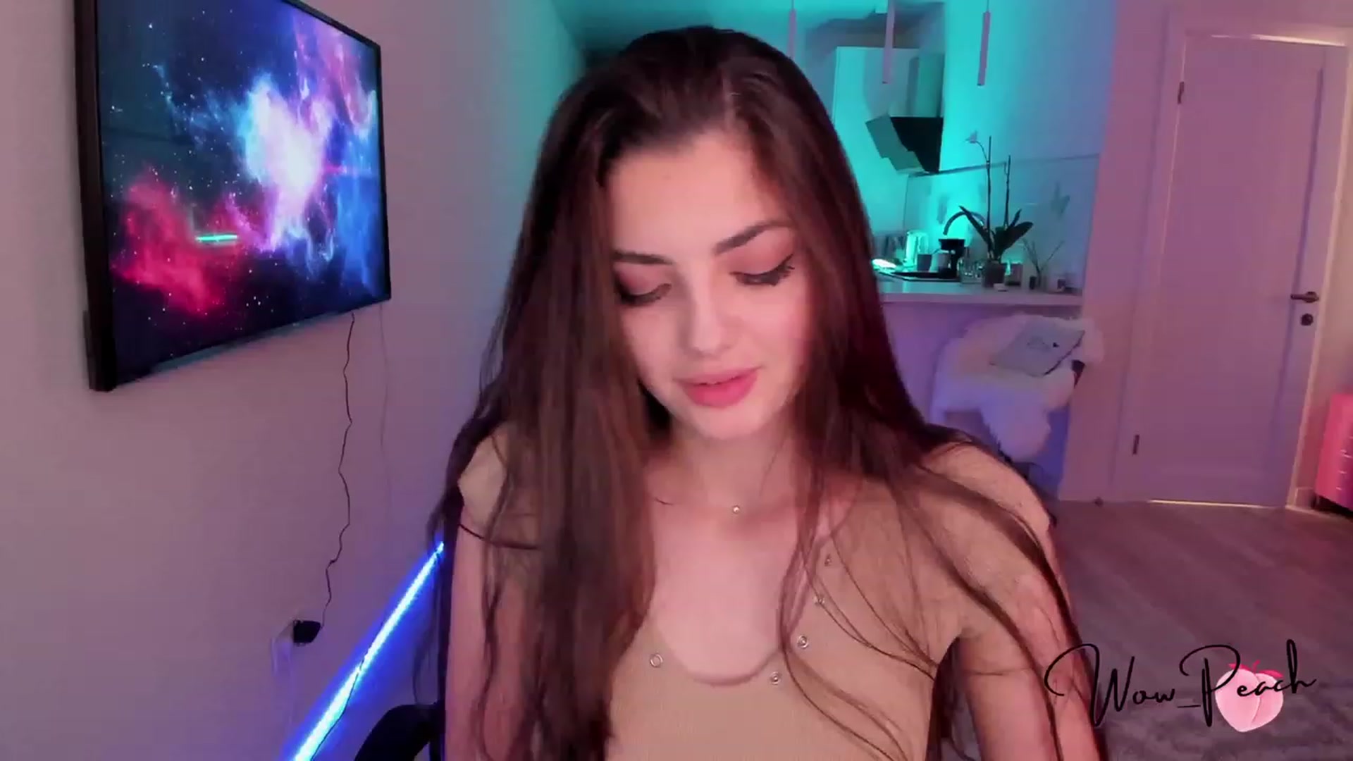 Gallery image thumbnail from wow_peach's myfreecams stream on, 07/16/2023, 16:59 image 14 of 20