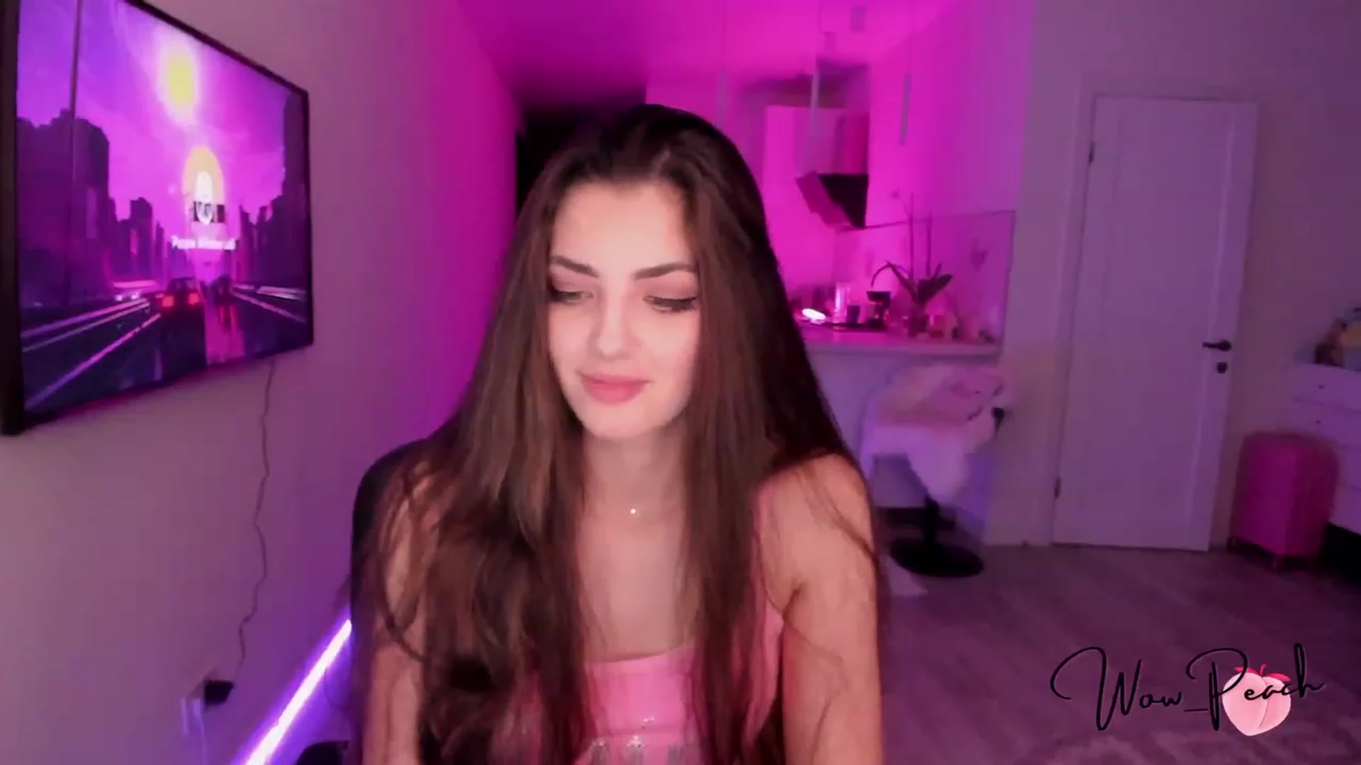 Gallery image thumbnail from wow_peach's myfreecams stream on, 07/16/2023, 18:05 image 19 of 20