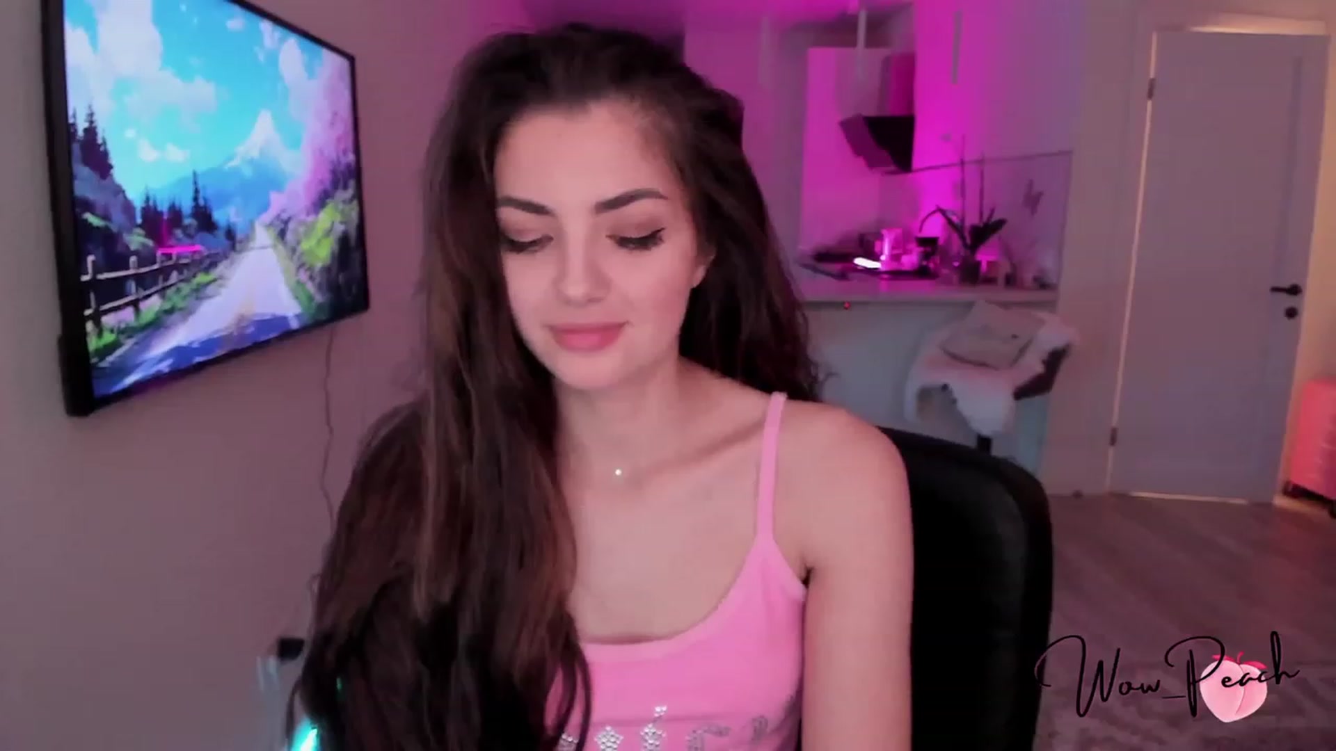 Gallery image thumbnail from wow_peach's myfreecams stream on, 07/17/2023, 17:58 image 4 of 20