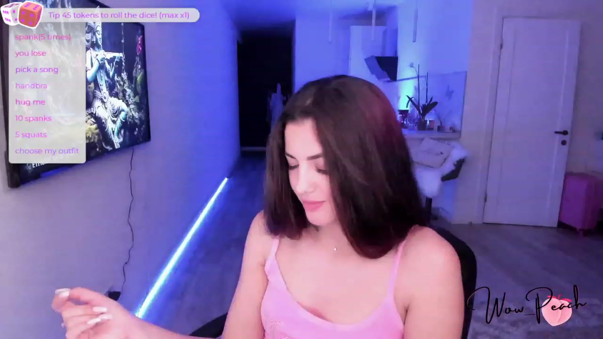 Gallery image thumbnail from wow_peach's myfreecams stream on, 07/17/2023, 21:09 image 5 of 20