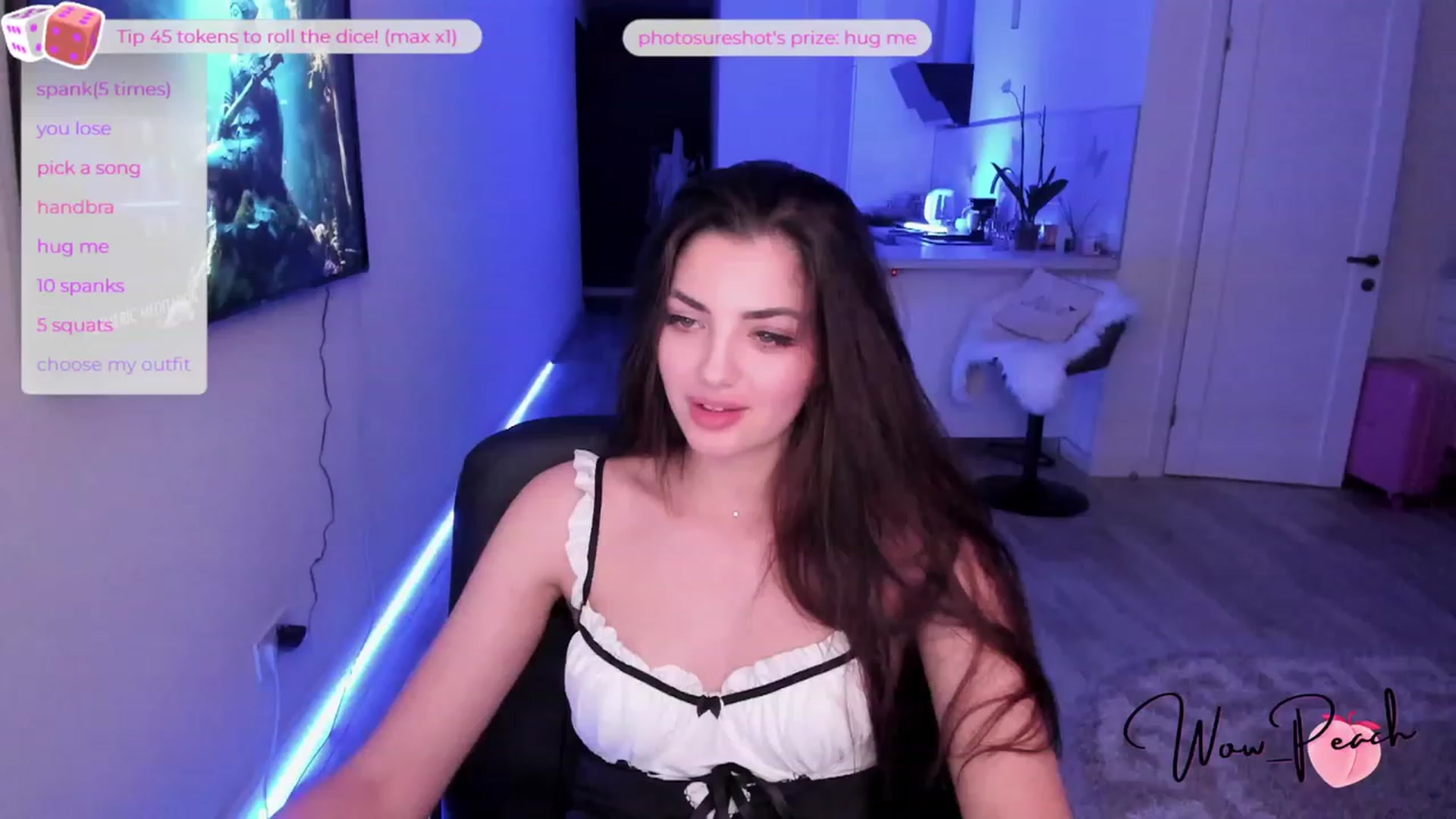 Gallery image thumbnail from wow_peach's myfreecams stream on, 07/17/2023, 21:52 image 11 of 20