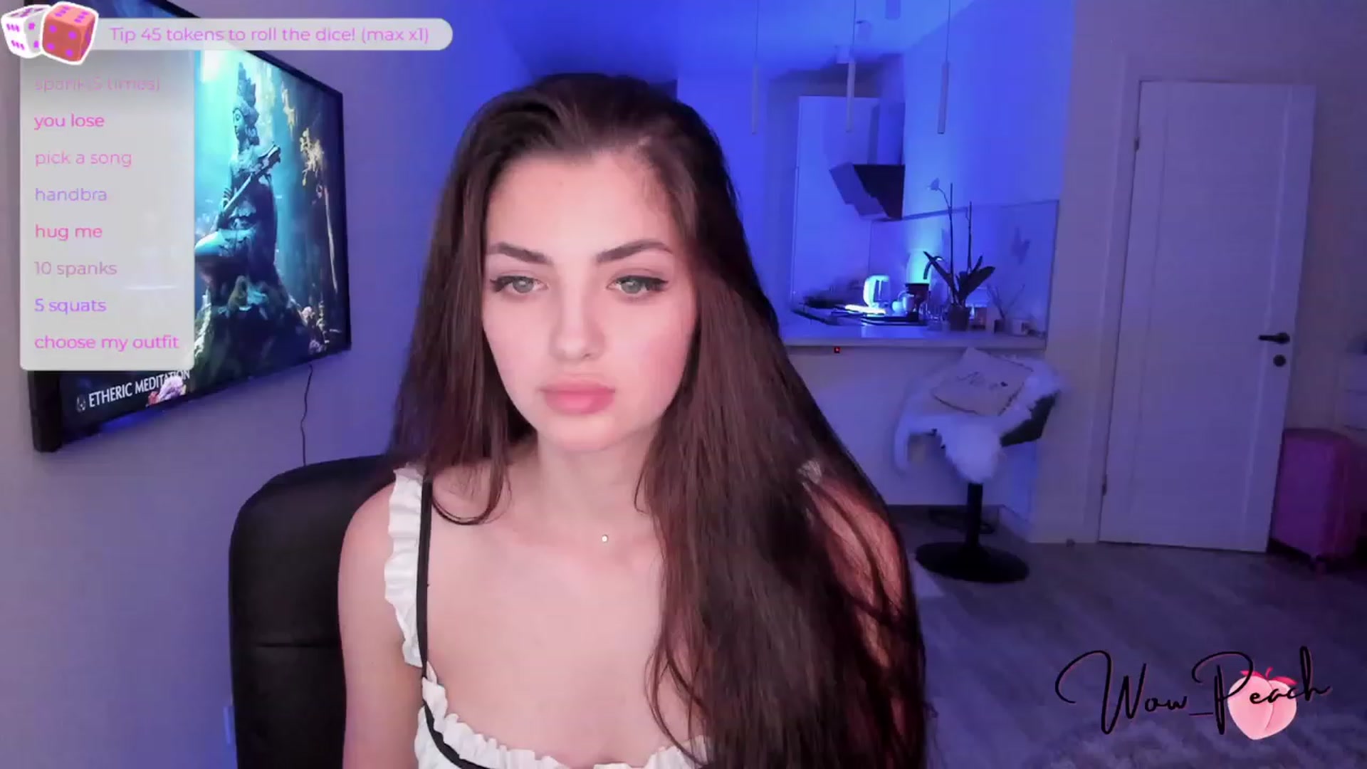 Gallery image thumbnail from wow_peach's myfreecams stream on, 07/17/2023, 21:52 image 2 of 20