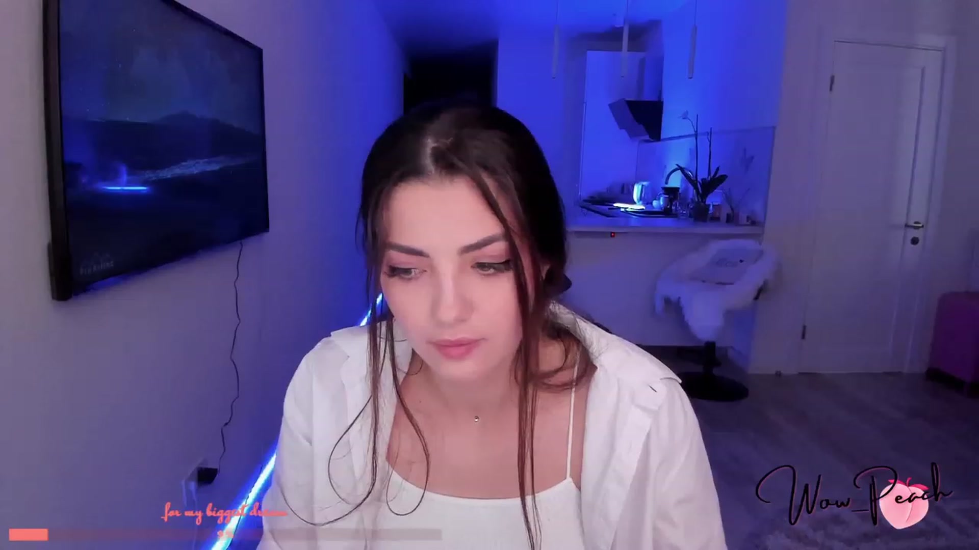 Gallery image thumbnail from wow_peach's myfreecams stream on, 07/18/2023, 14:07 image 3 of 20