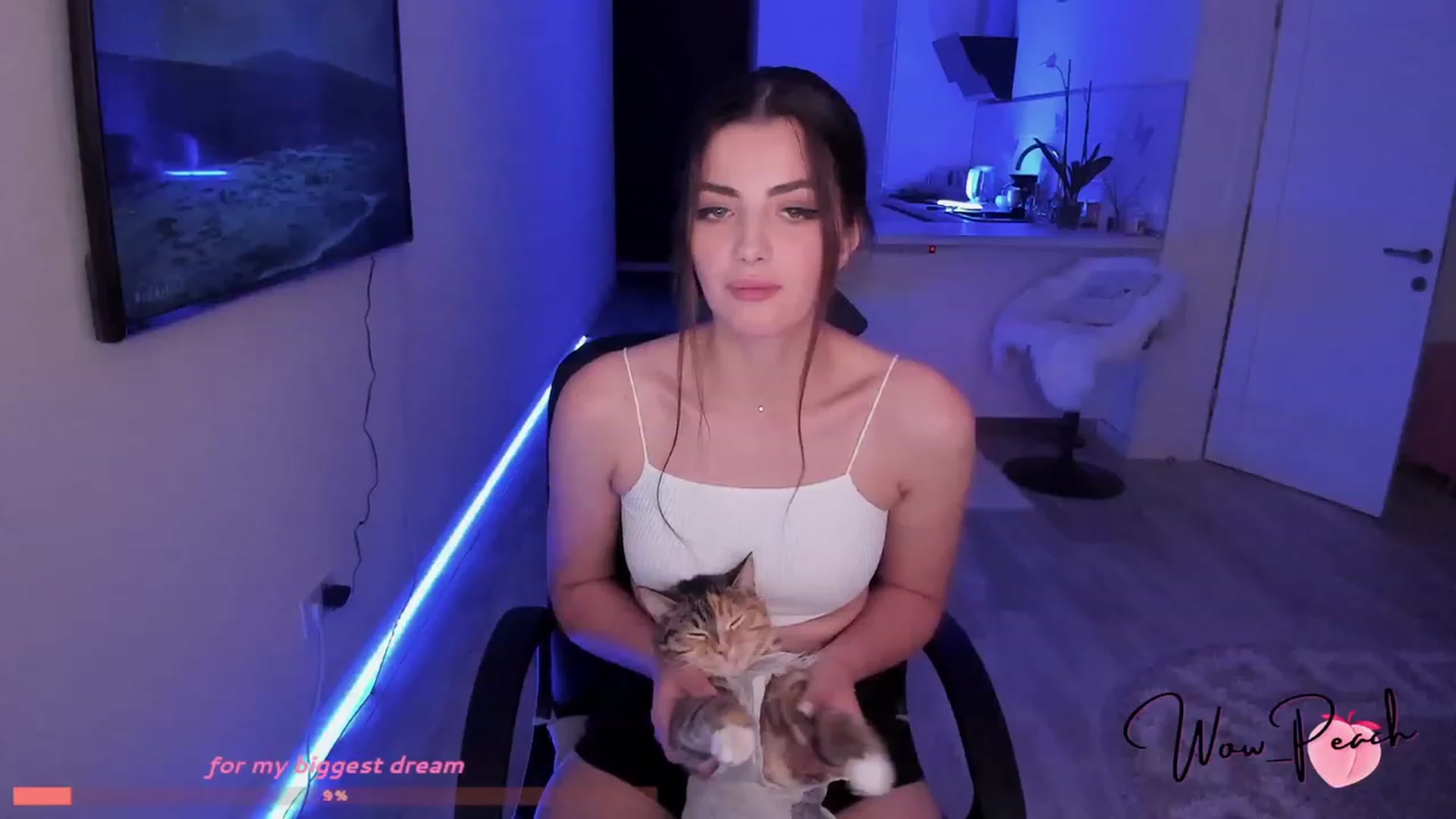Gallery image thumbnail from wow_peach's myfreecams stream on, 07/18/2023, 16:00 image 15 of 20
