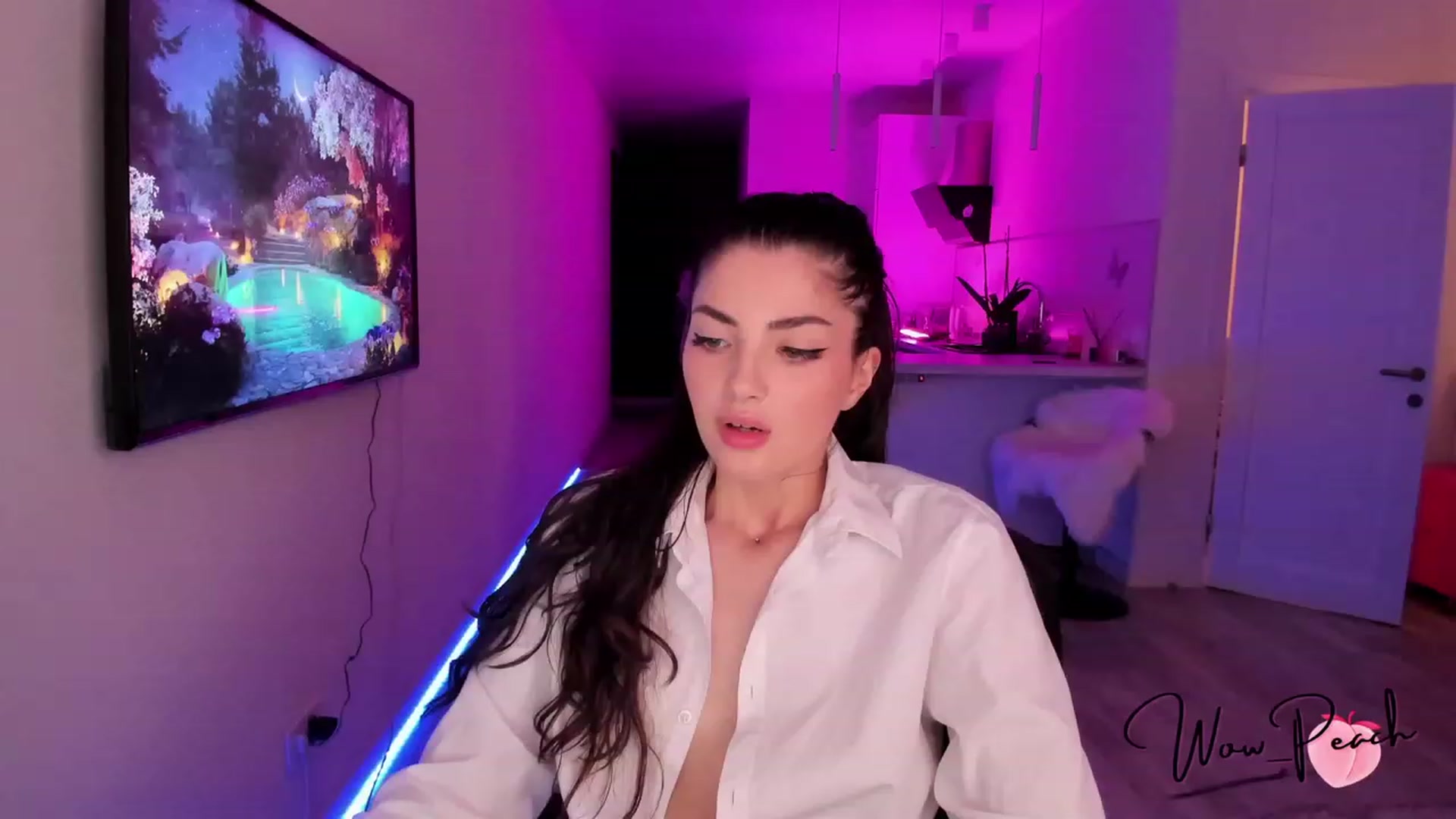 Gallery image thumbnail from wow_peach's myfreecams stream on, 07/23/2023, 17:14 image 4 of 20