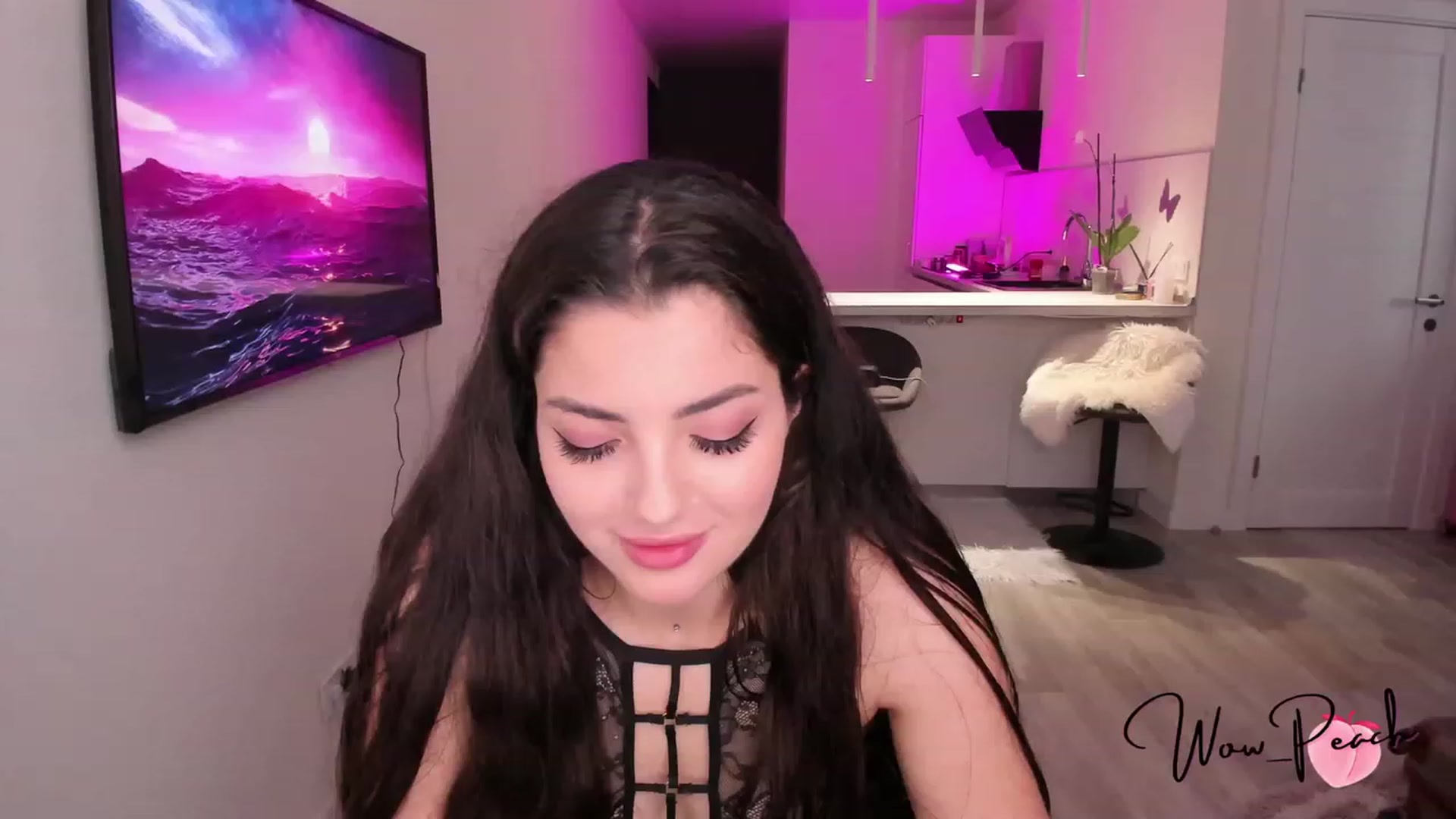 Gallery image thumbnail from wow_peach's myfreecams stream on, 08/11/2023, 14:11 image 1 of 20