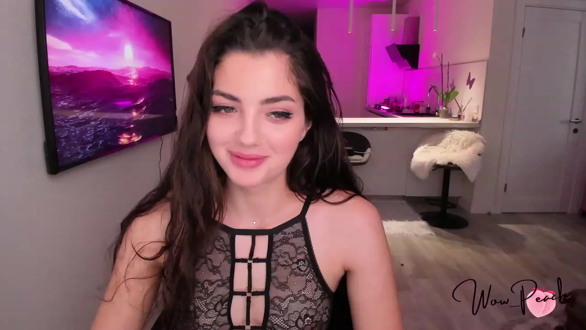 Gallery image thumbnail from wow_peach's myfreecams stream on, 08/11/2023, 14:11 image 6 of 20