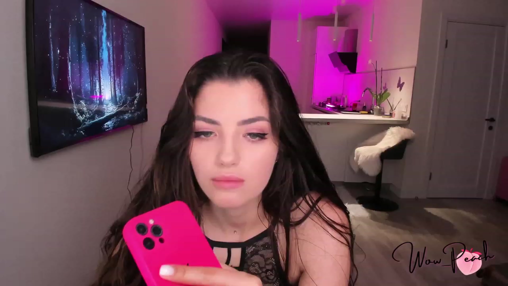 Gallery image thumbnail from wow_peach's myfreecams stream on, 08/11/2023, 18:04 image 2 of 20