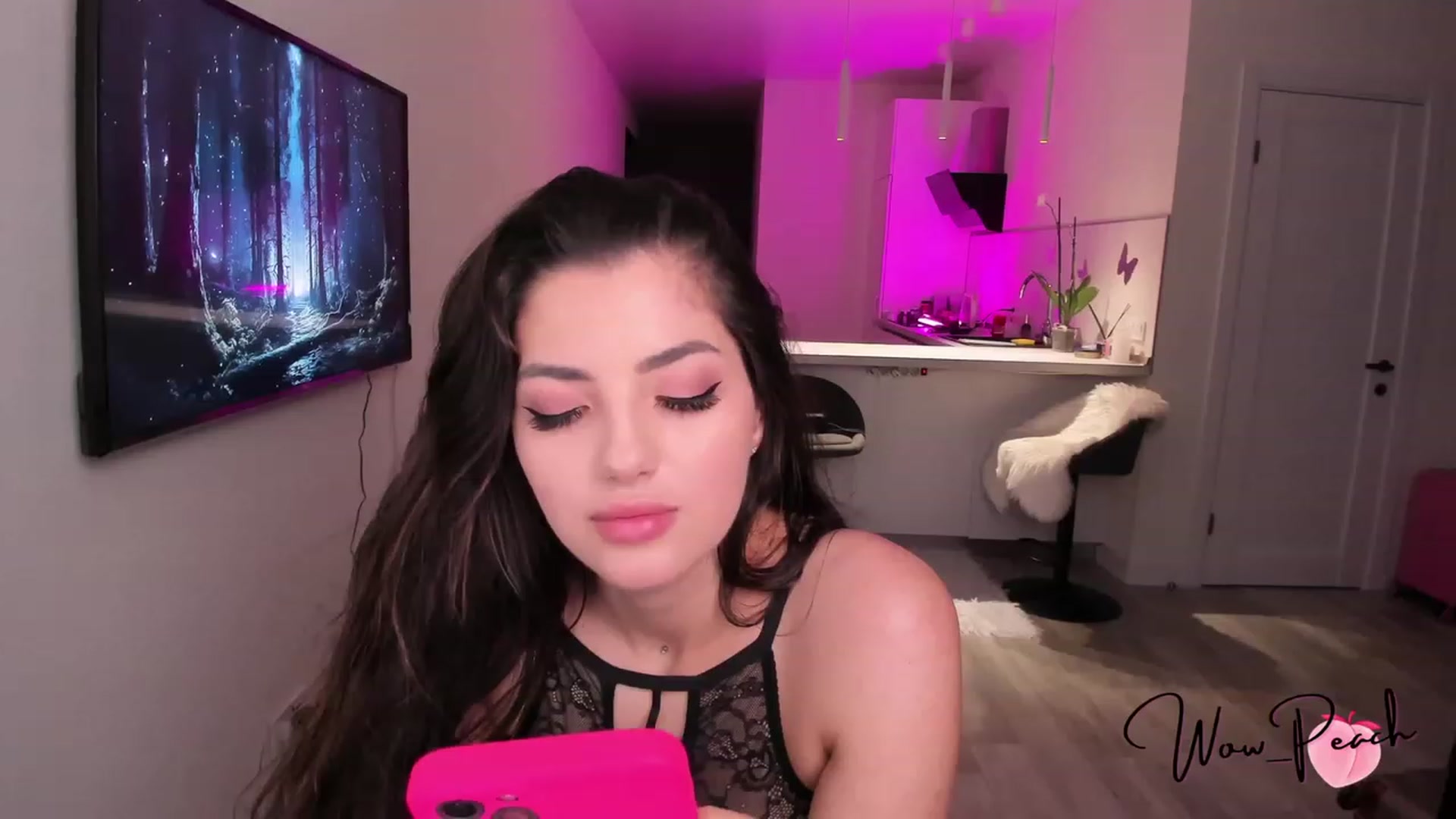 Gallery image thumbnail from wow_peach's myfreecams stream on, 08/11/2023, 18:04 image 13 of 20