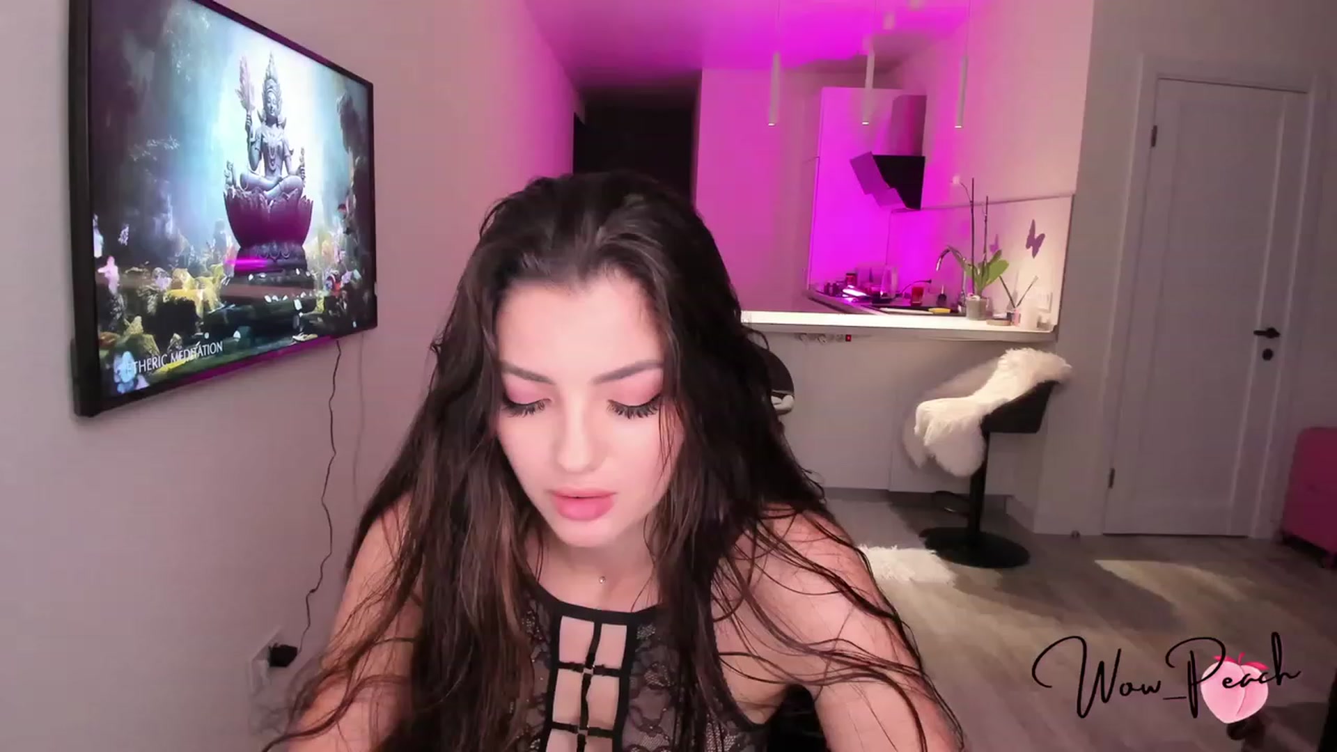 Gallery image thumbnail from wow_peach's myfreecams stream on, 08/11/2023, 18:31 image 12 of 20