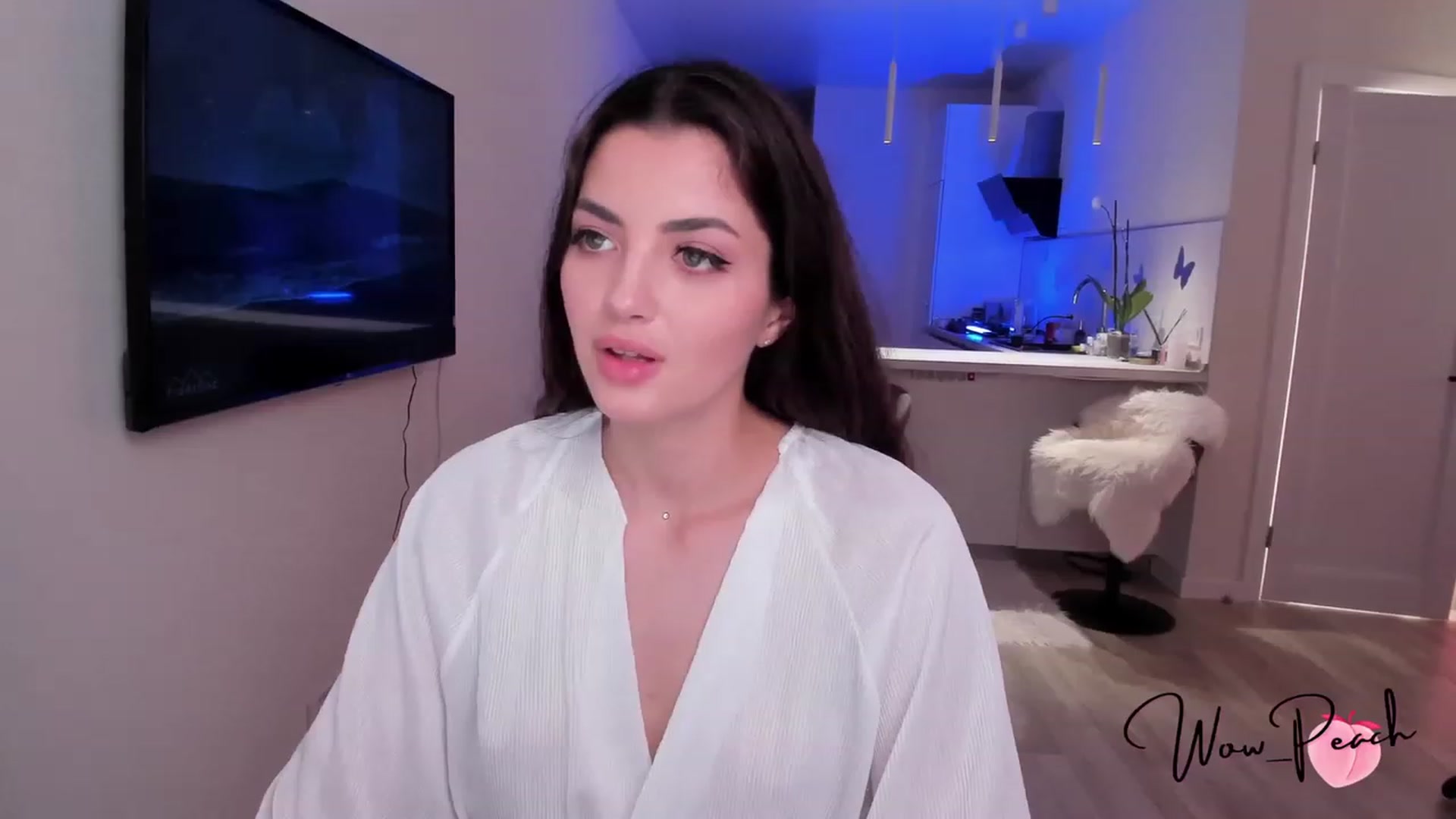 Gallery image thumbnail from wow_peach's myfreecams stream on, 08/12/2023, 15:38 image 1 of 20