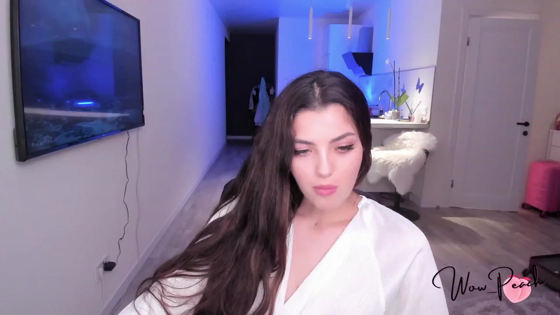 Gallery image thumbnail from wow_peach's myfreecams stream on, 08/12/2023, 17:23 image 2 of 20