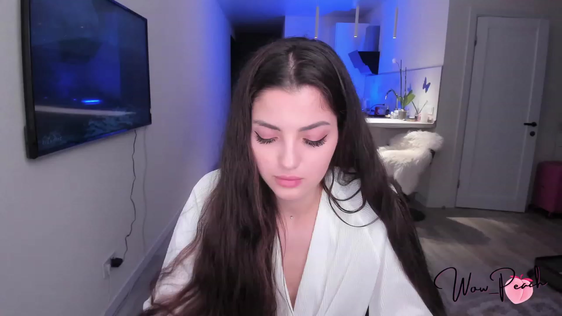 Gallery image thumbnail from wow_peach's myfreecams stream on, 08/12/2023, 17:23 image 16 of 20