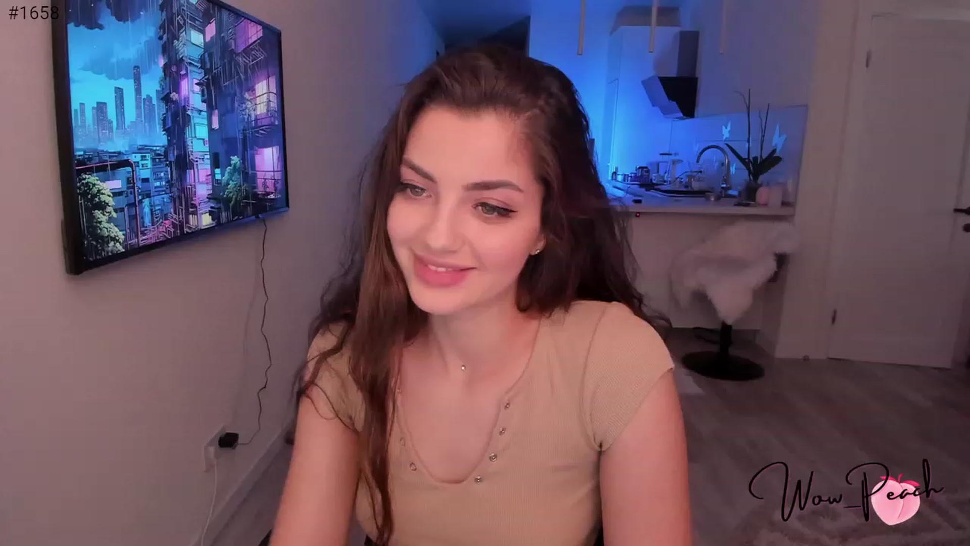 Gallery image thumbnail from wow_peach's myfreecams stream on, 08/22/2023, 11:41 image 10 of 20