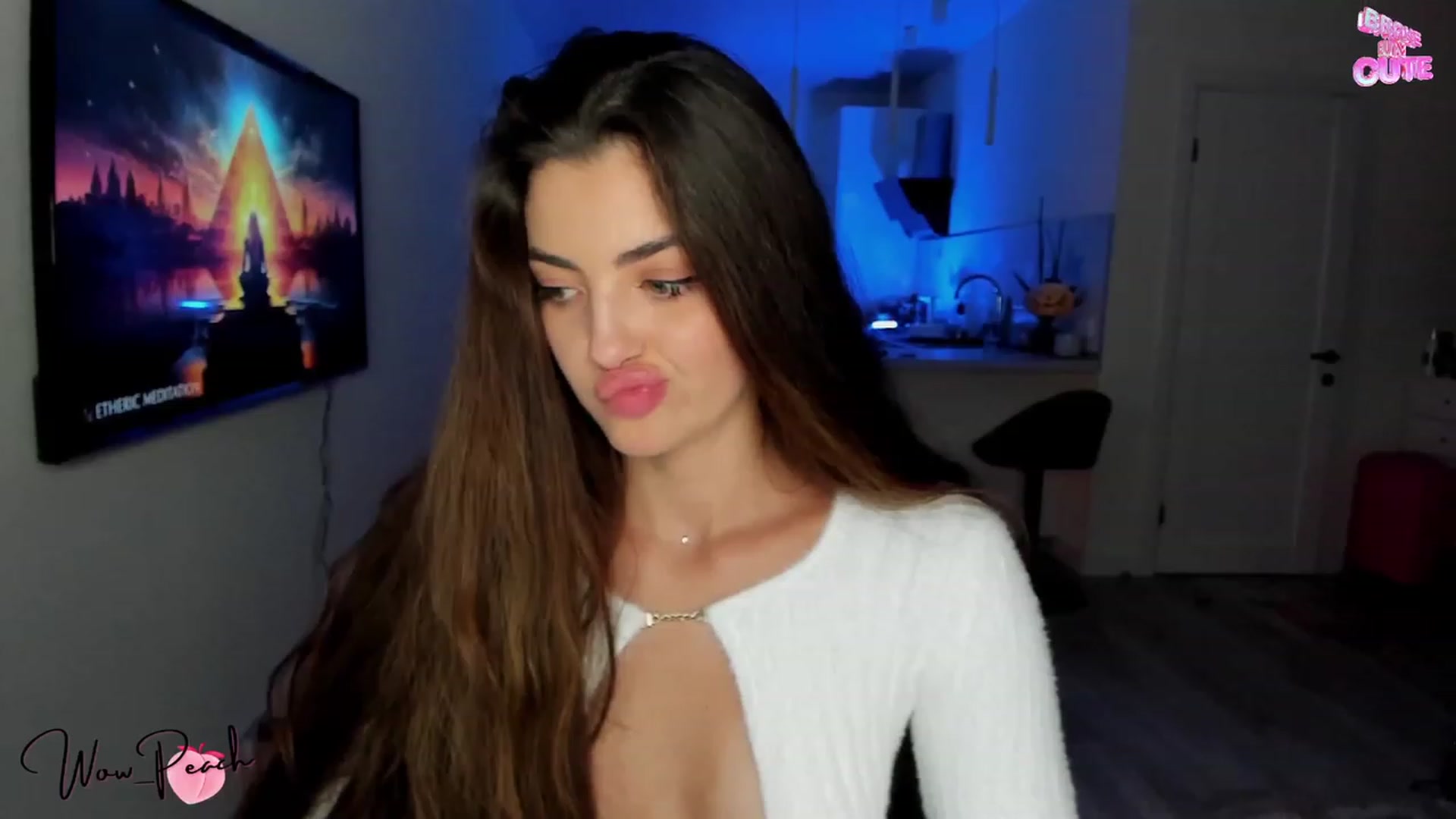 Gallery image thumbnail from wow_peach's myfreecams stream on, 10/07/2023, 17:13 image 5 of 20
