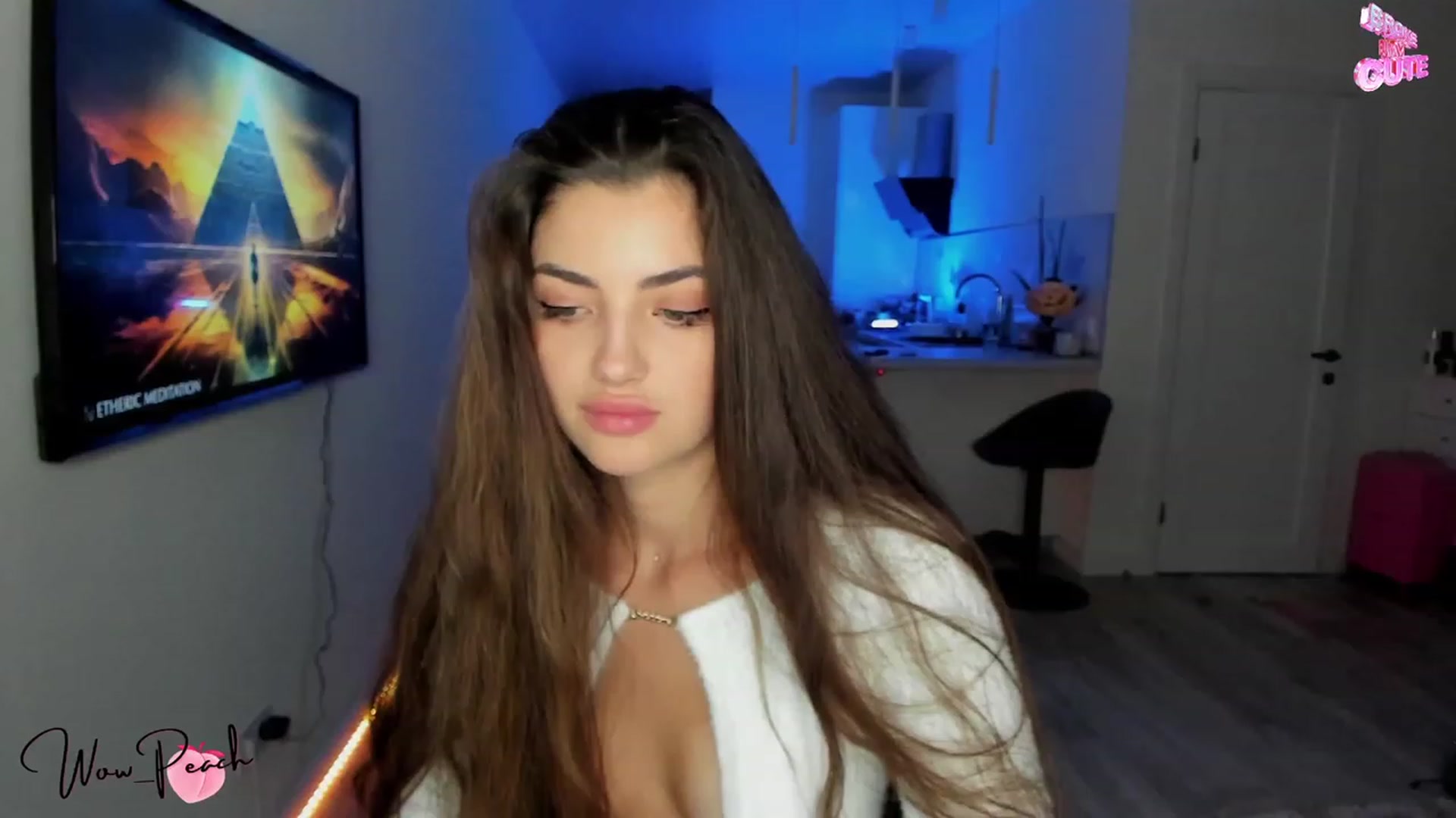 Gallery image thumbnail from wow_peach's myfreecams stream on, 10/07/2023, 17:13 image 18 of 20