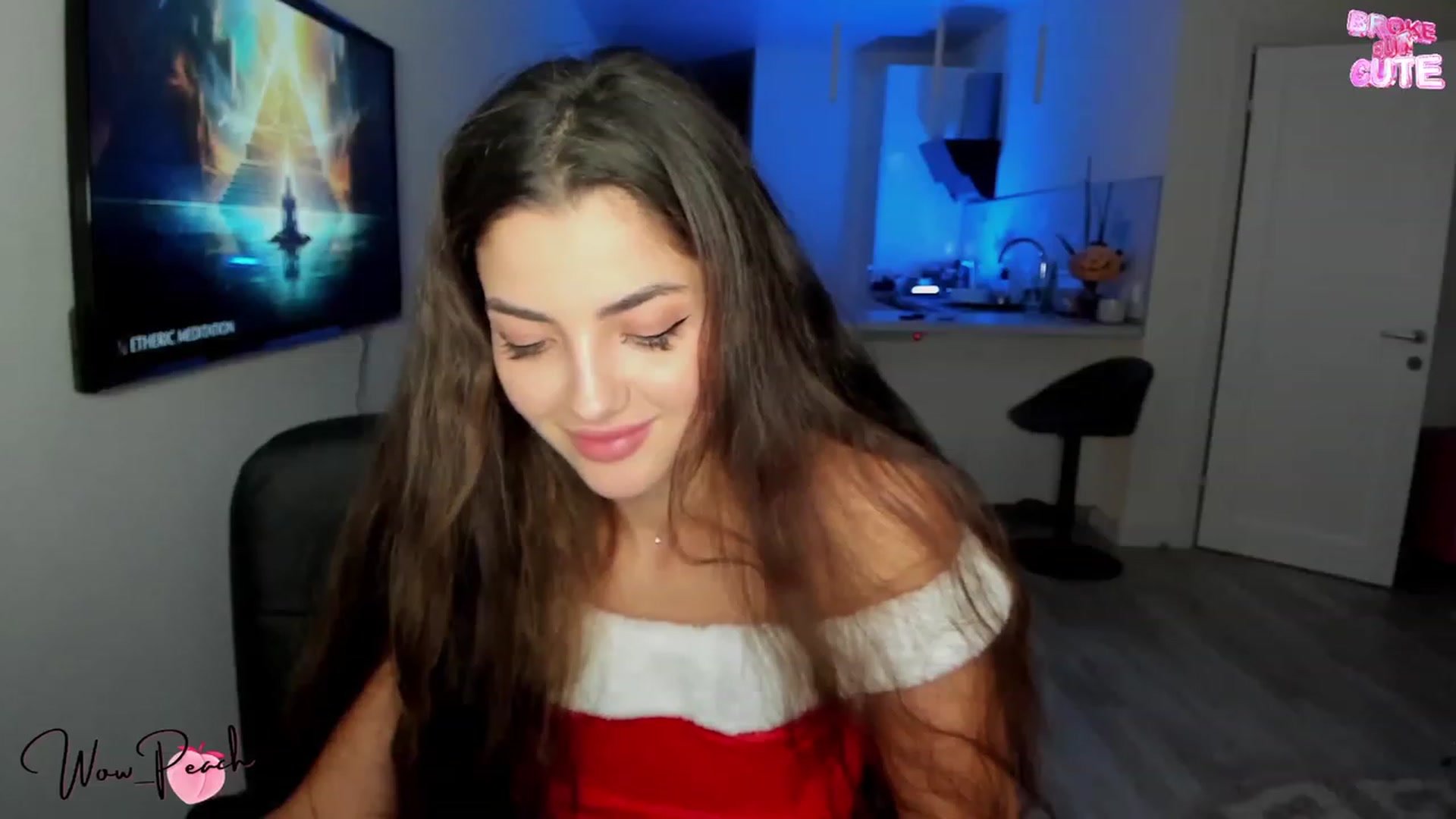 Gallery image thumbnail from wow_peach's myfreecams stream on, 10/07/2023, 18:13 image 14 of 20
